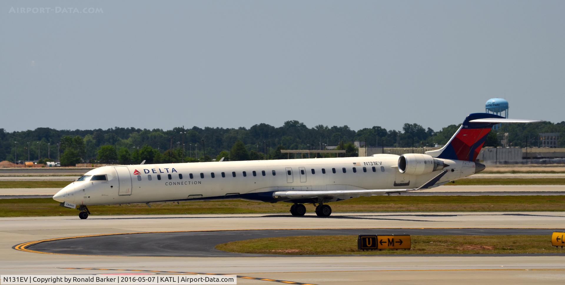 N131EV, 2008 Bombardier CRJ-900ER (CL-600-2D24) C/N 15217, Taxi Atlanta