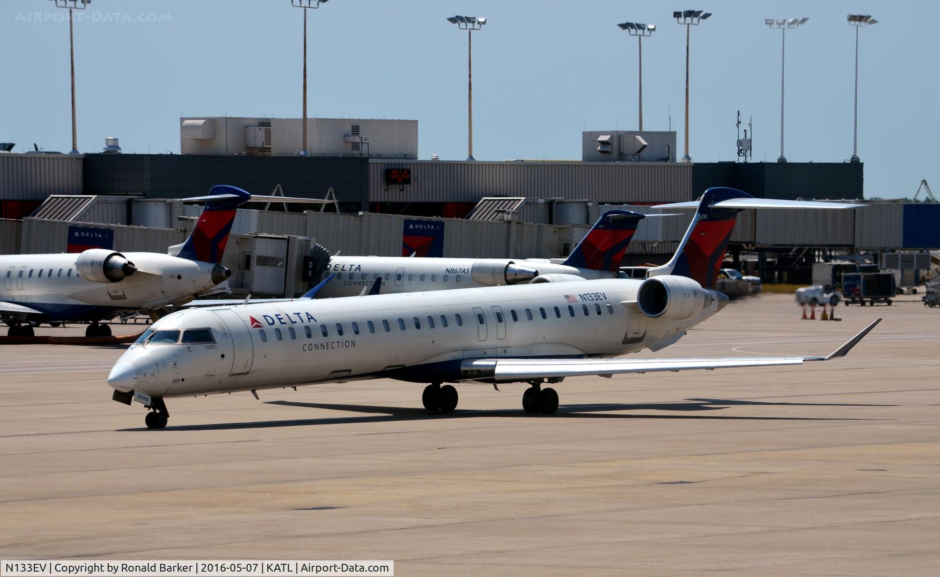 N133EV, 2009 Bombardier CRJ-900ER (CL-600-2D24) C/N 15222, Taxi Atlanta
