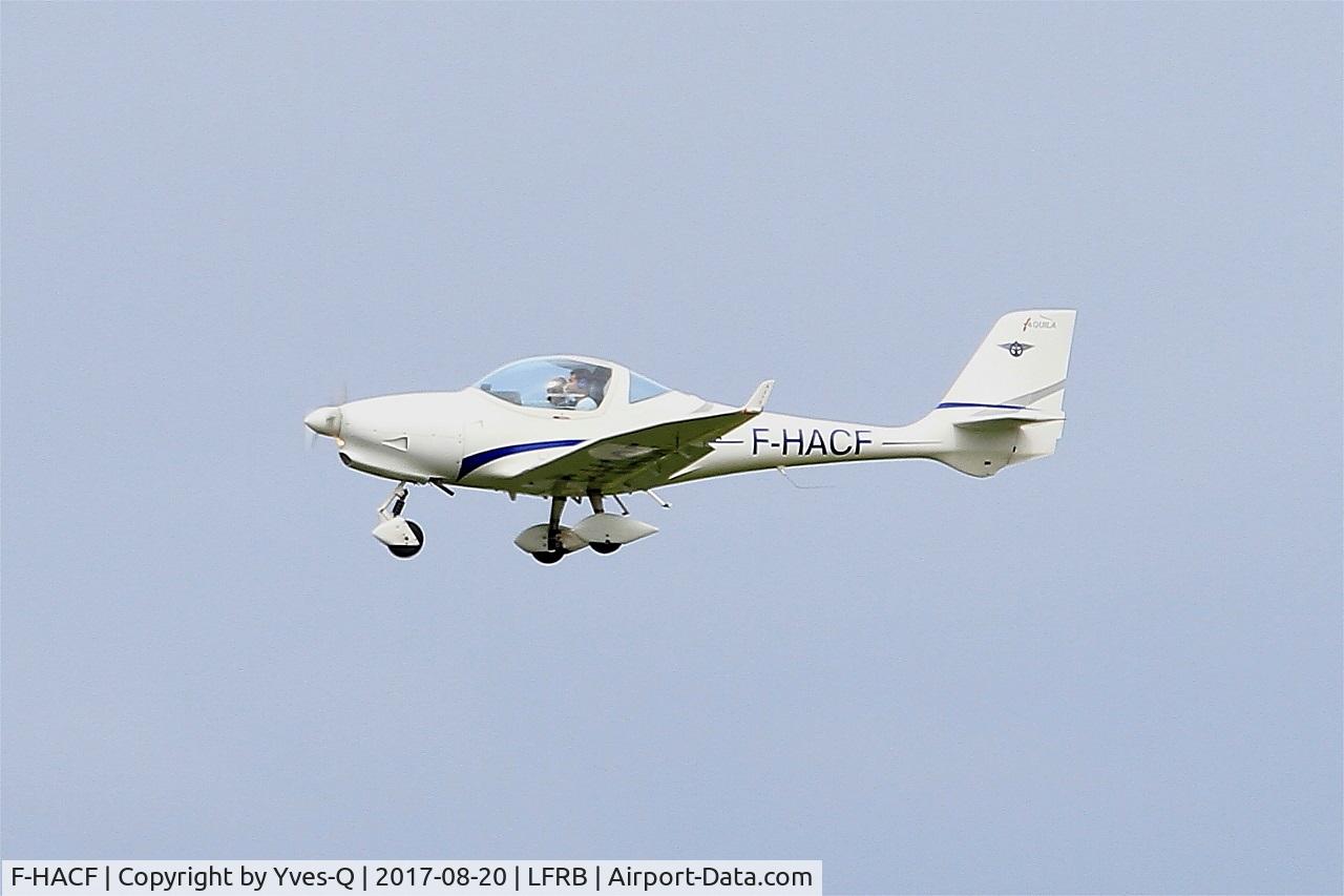 F-HACF, Aquila A210 (AT01) C/N AT01-125, Aquila A210 (AT01), Short approach rwy 25L, Brest-Bretagne airport (LFRB-BES)