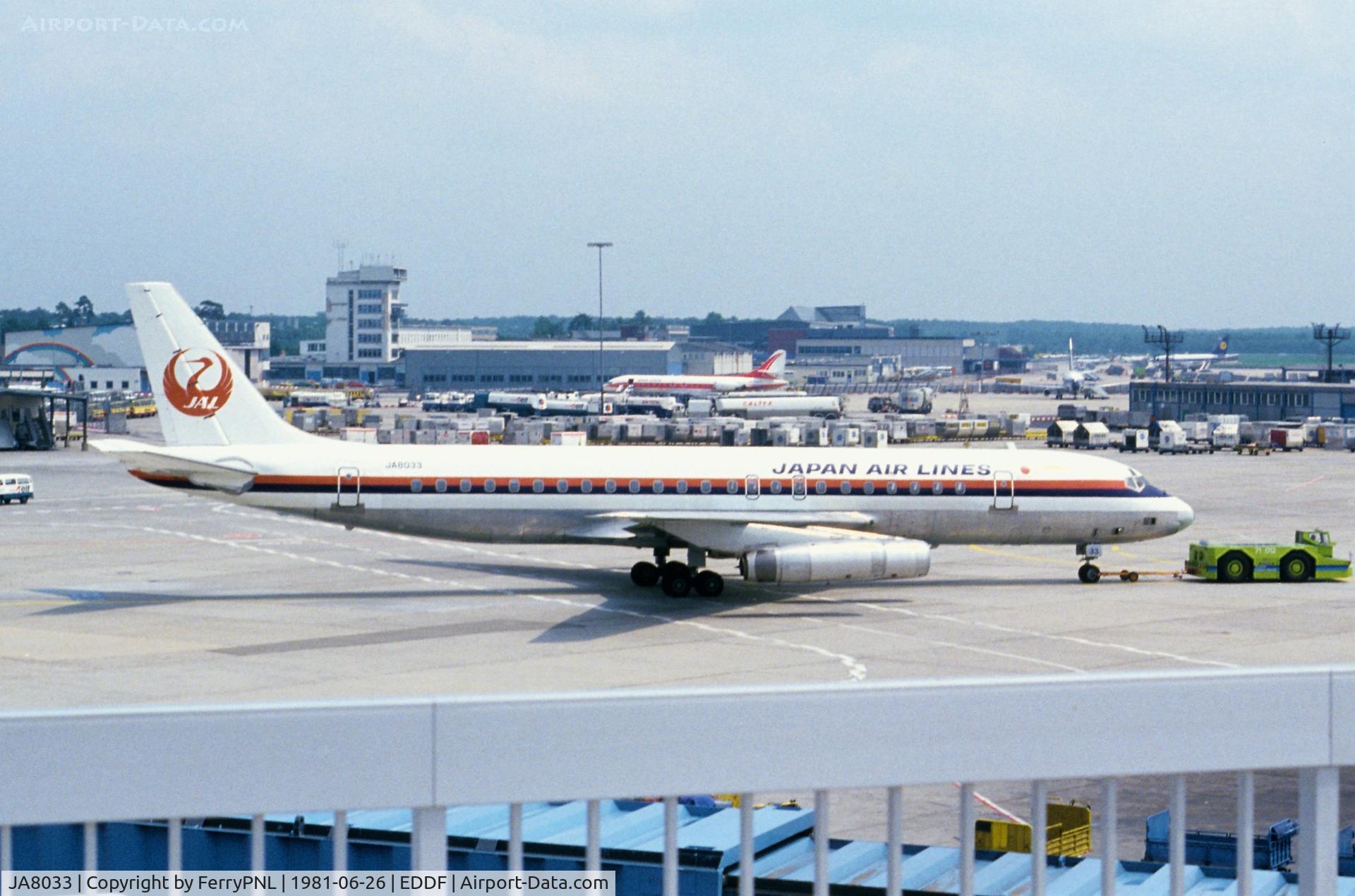 JA8033, 1968 Douglas DC-8-62 C/N 45955, JAL DC-8-62 pushed back