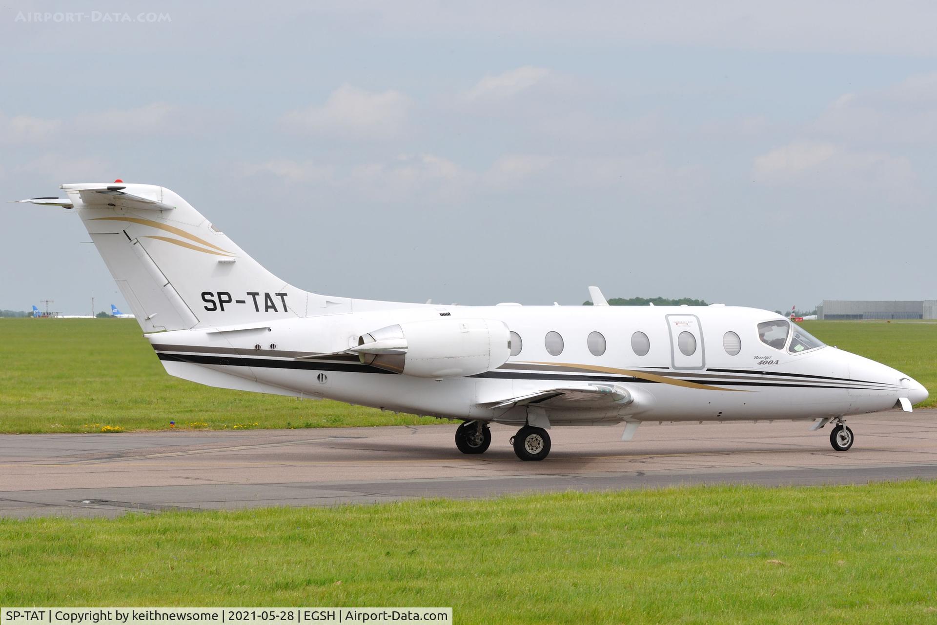 SP-TAT, 2000 Raytheon Beechjet 400A C/N RK-267, Leaving Norwich for Ibiza.
