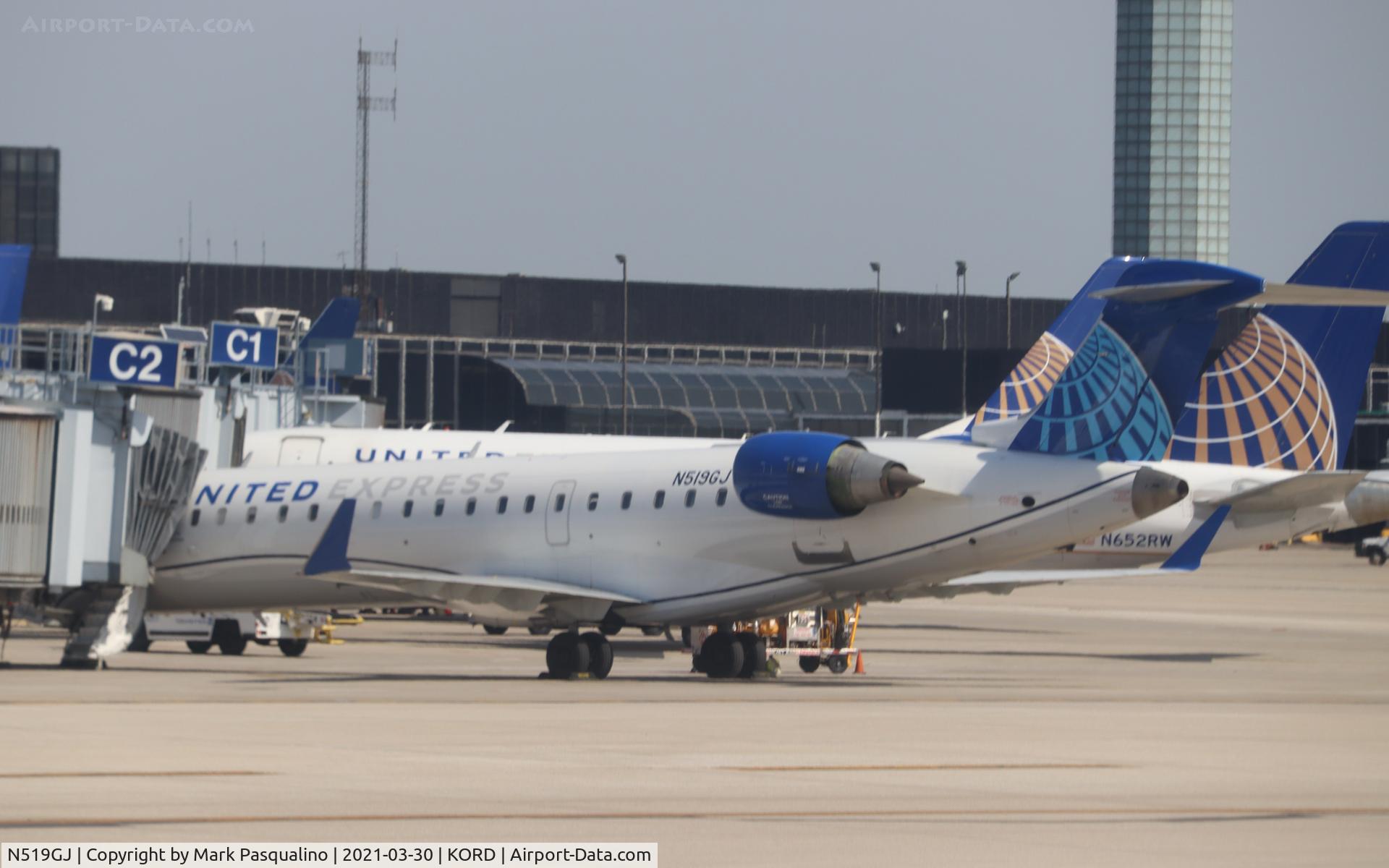 N519GJ, 2001 Bombardier CRJ-701 (CL-600-2C10) Regional Jet C/N 10026, CL-600-2C10