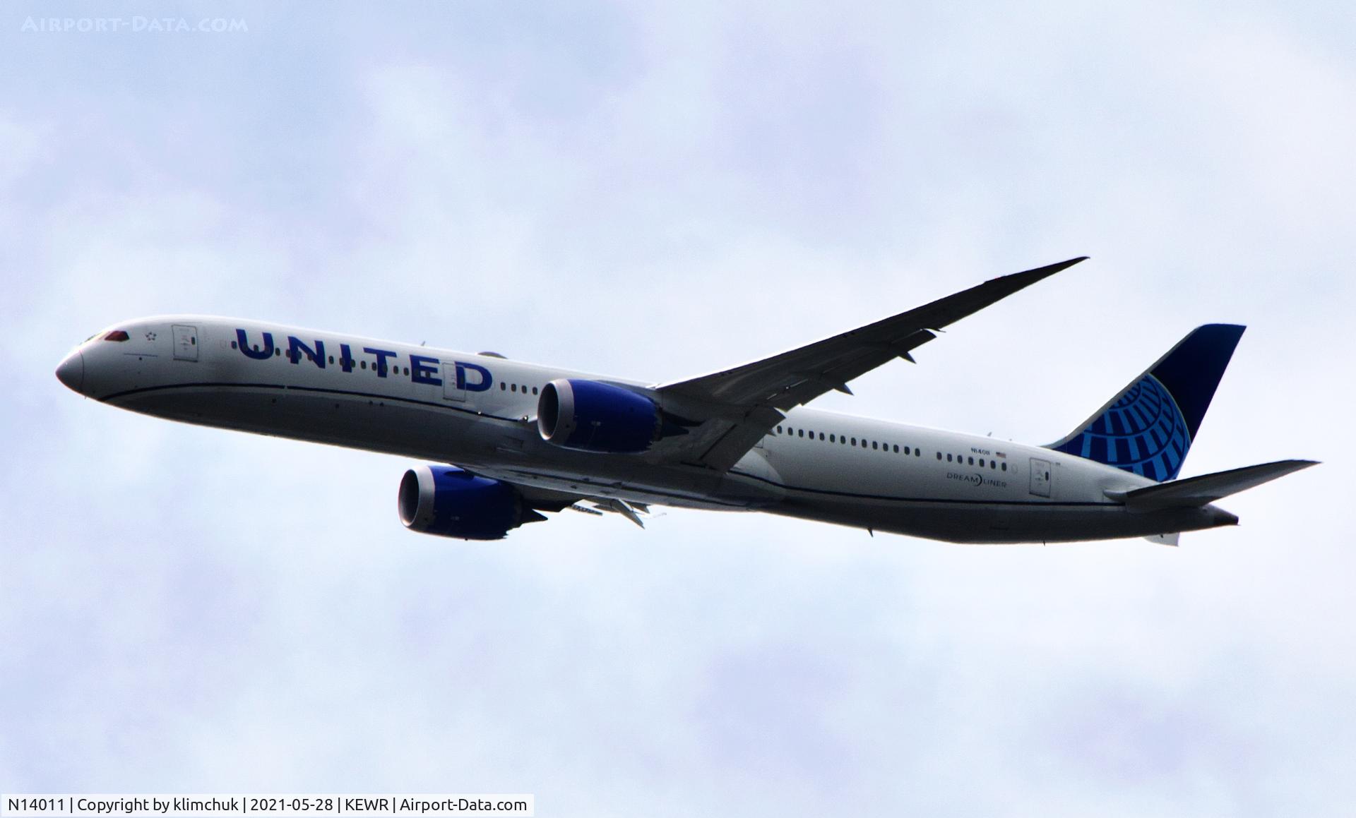 N14011, 2019 Boeing 787-10 Dreamliner Dreamliner C/N 40934, From London