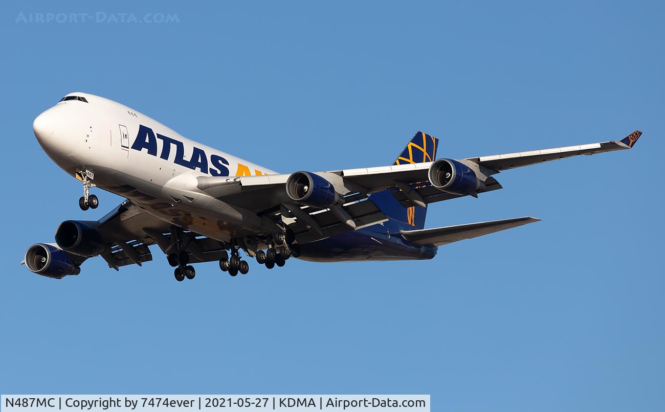 N487MC, 2002 Boeing 747-45EF (SCD) C/N 30609, GTI8869