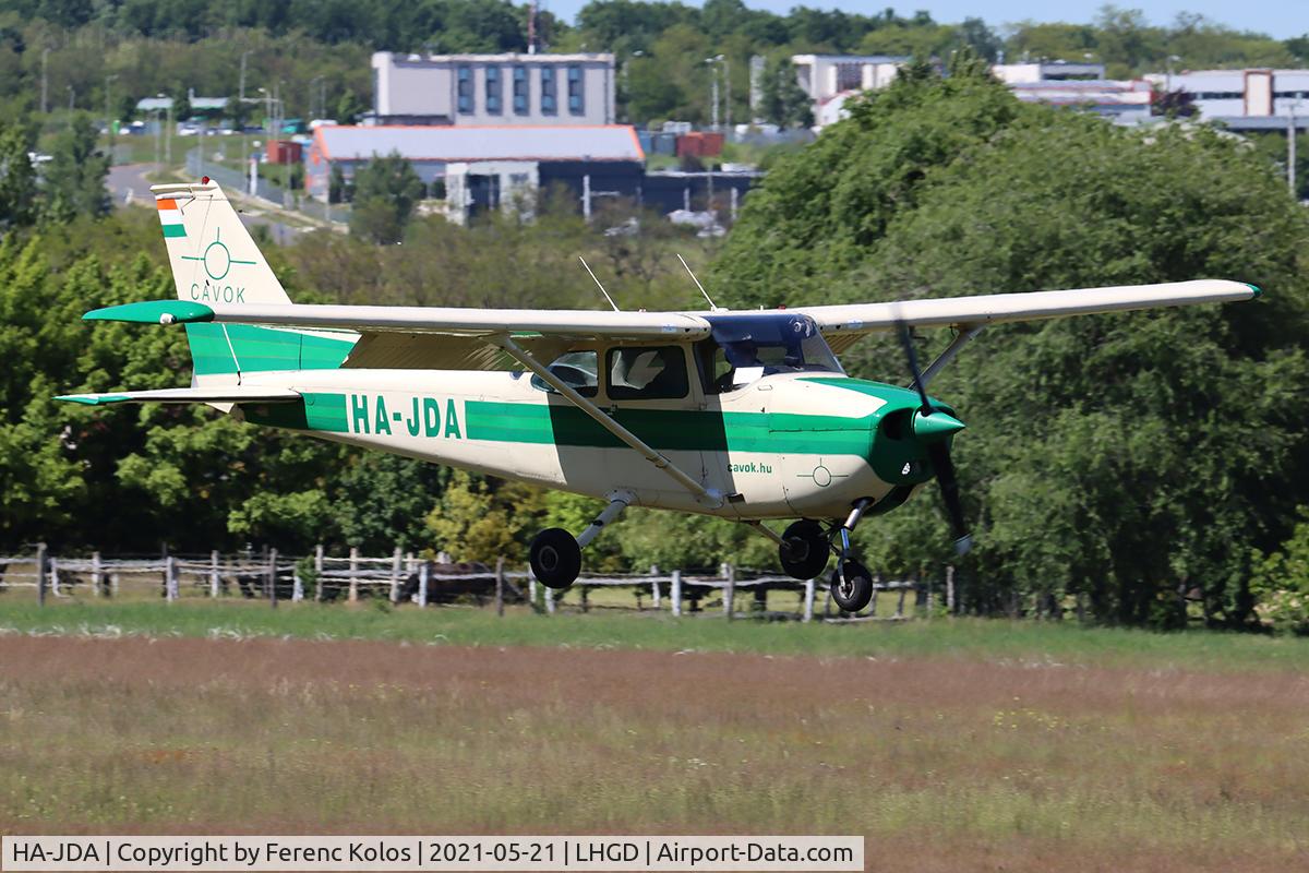 HA-JDA, Cessna 172M C/N 17264977, lhgd