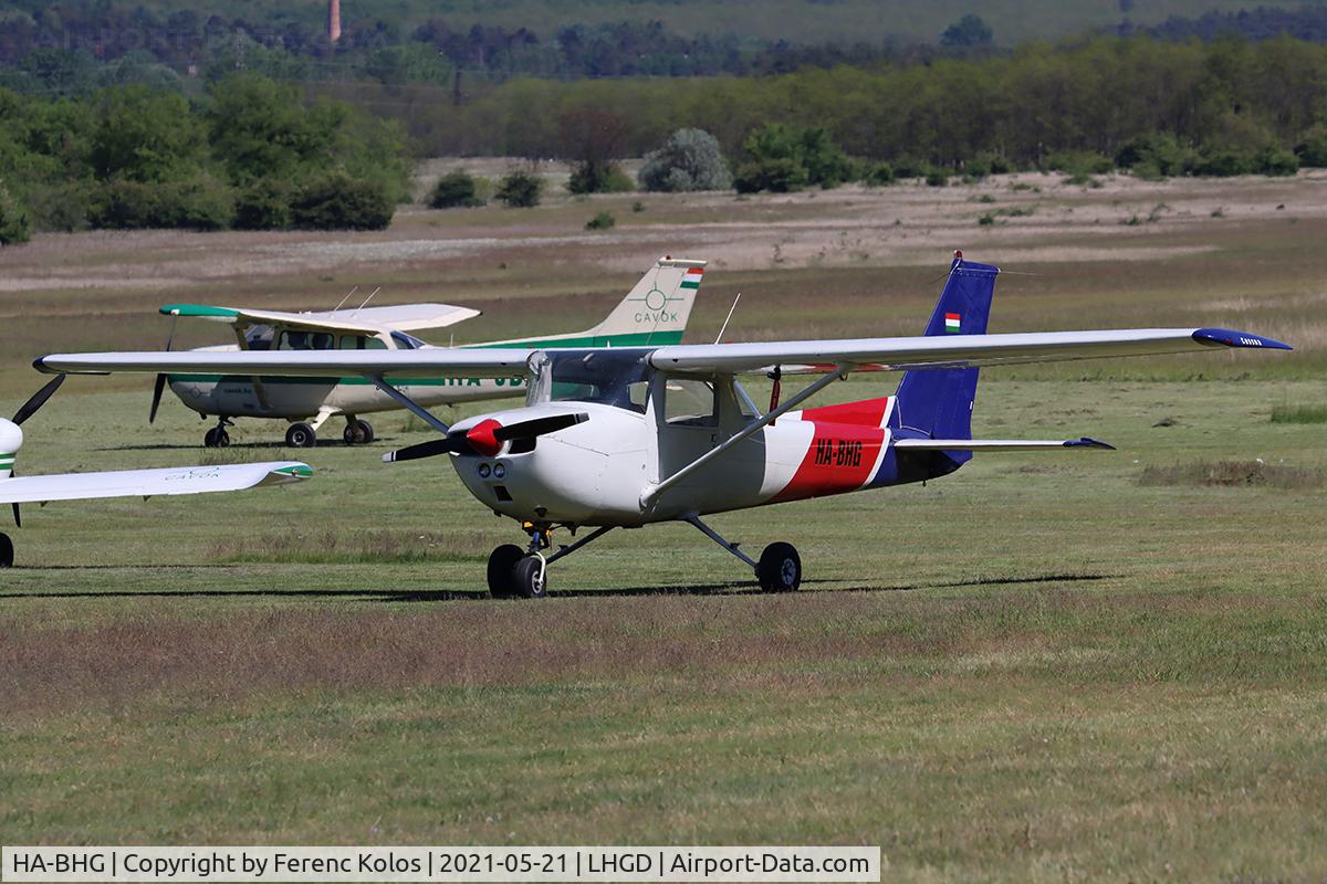 HA-BHG, 1975 Reims F150M C/N 1217, lhgd