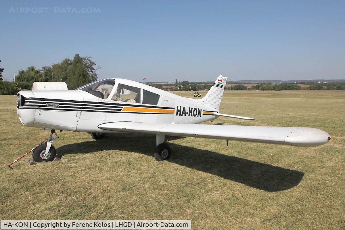 HA-KON, 1973 Piper PA-28-140 Cherokee Cruiser C/N 28-7225471, lhgd