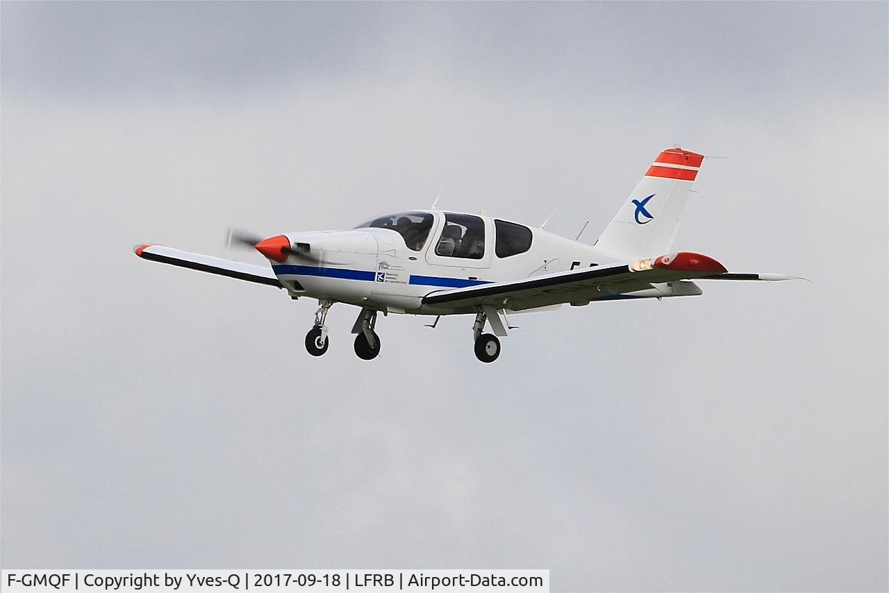 F-GMQF, Socata TB-20 C/N 1623, Socata TB-20, Short approach rwy 25L, Brest-Bretagne airport (LFRB-BES)
