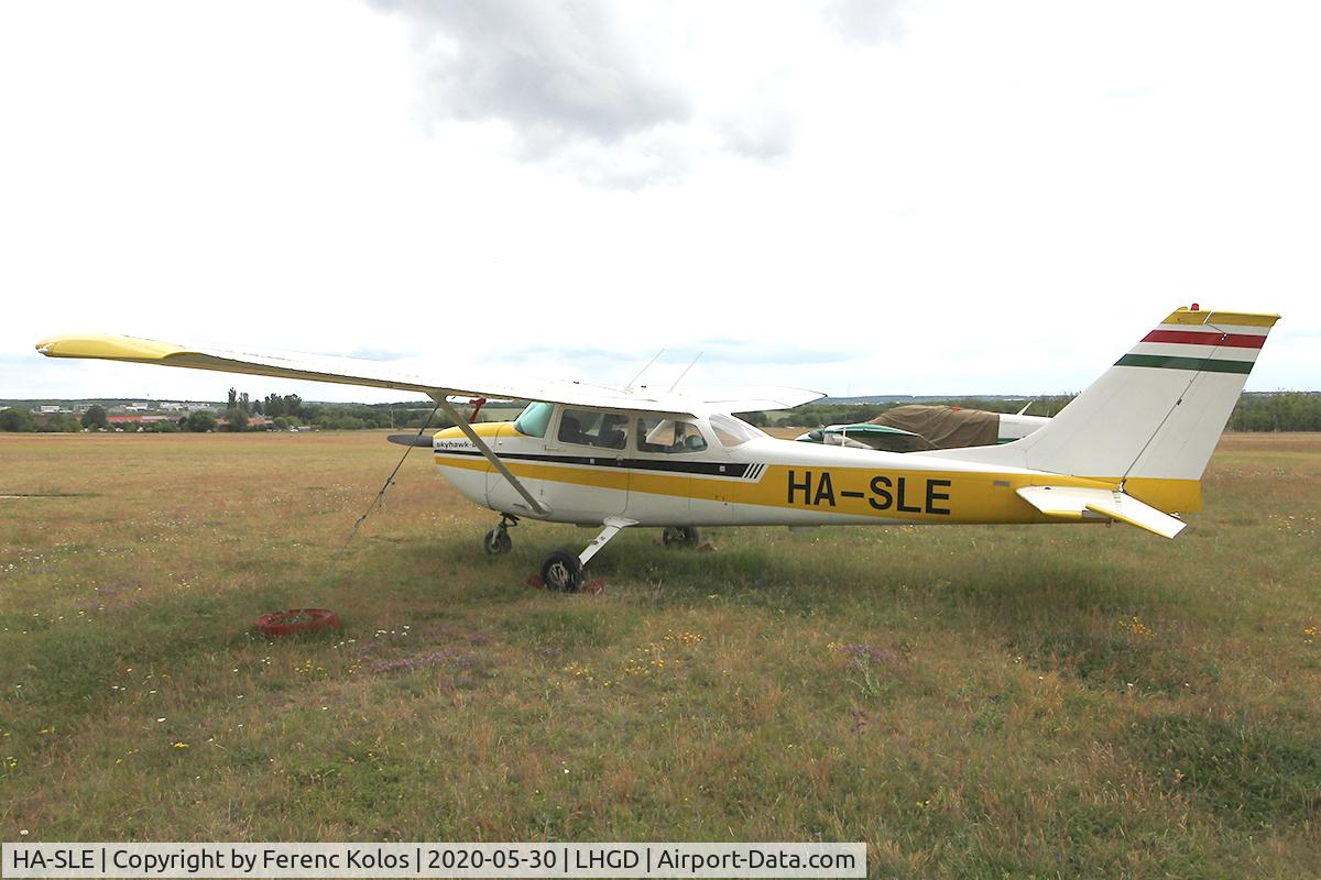 HA-SLE, Cessna 172L Skyhawk II C/N 17259309, lhgd