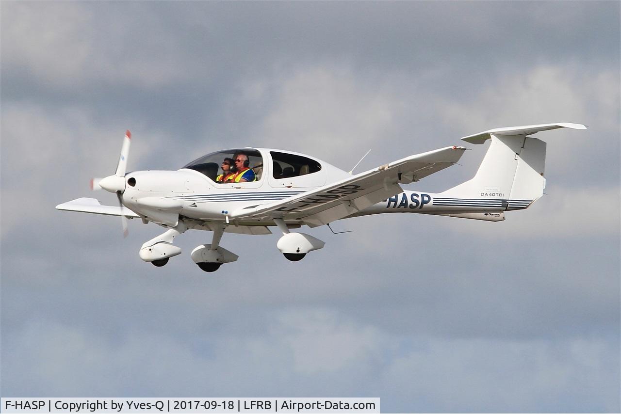 F-HASP, 2007 Diamond DA-40 Diamond Star C/N 40.281, Diamond DA-40 Diamond Star, Short approach rwy 25L, Brest-Bretagne airport (LFRB-BES)