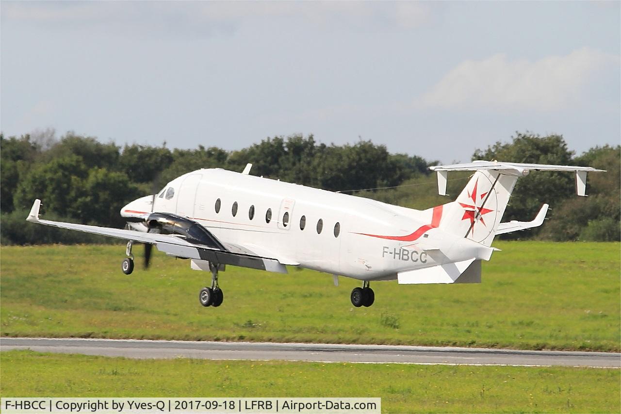 F-HBCC, 1999 Beech 1900D C/N UE-350, Beech 1900D, Landing rwy 25L, Brest-Bretagne Airport (LFRB-BES)