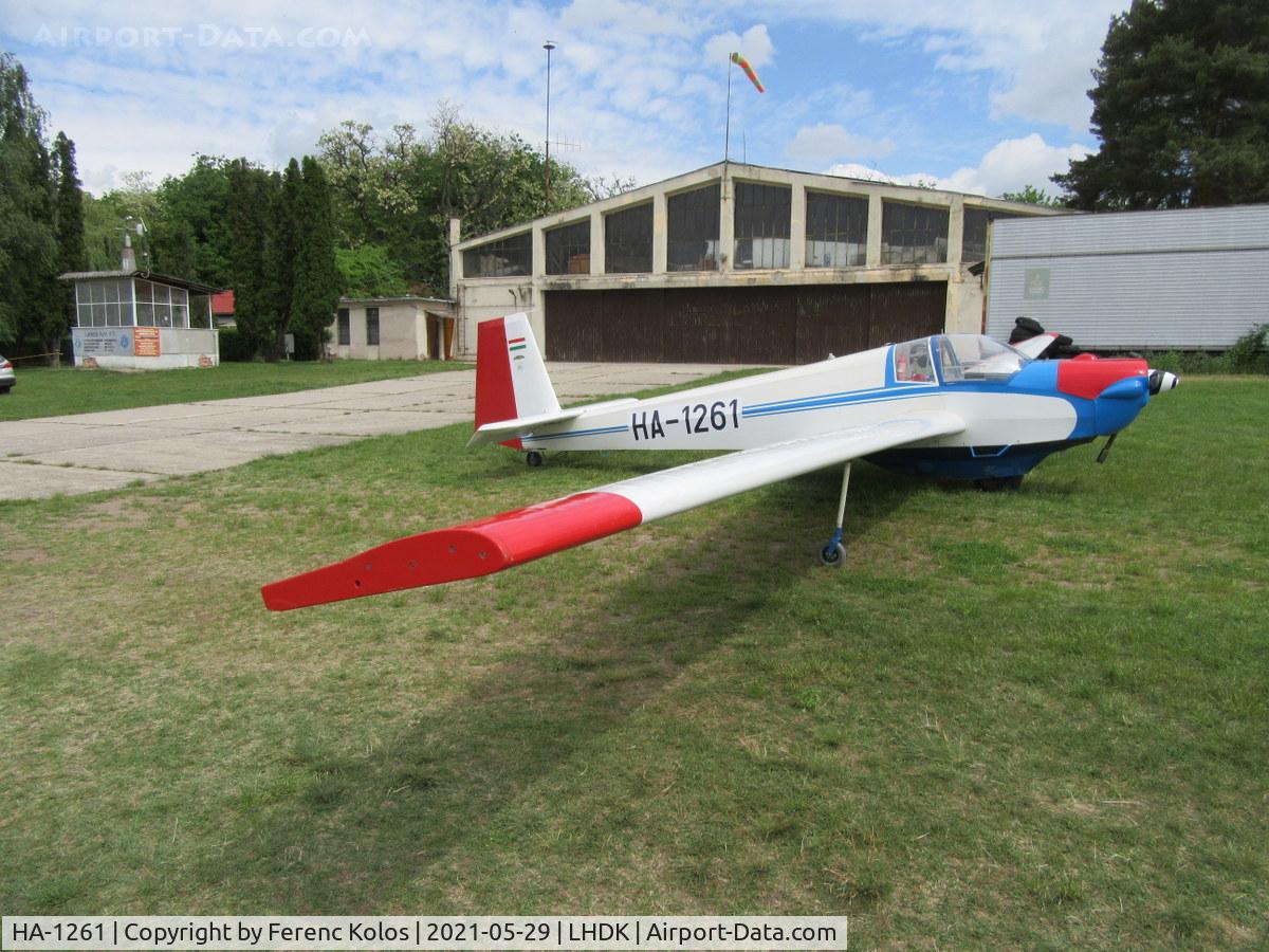HA-1261, 1972 Scheibe SF-25C Falke C/N 4426, lhdk