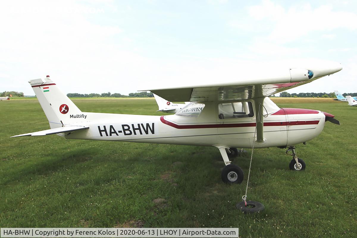 HA-BHW, 1972 Reims FRA150L Aerobat C/N 0154, lhoy