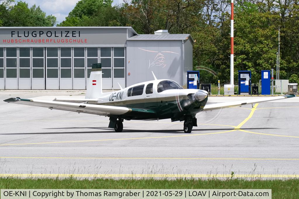 OE-KNI, Mooney M20M Bravo C/N 27-0194, private Mooney M20M TLS