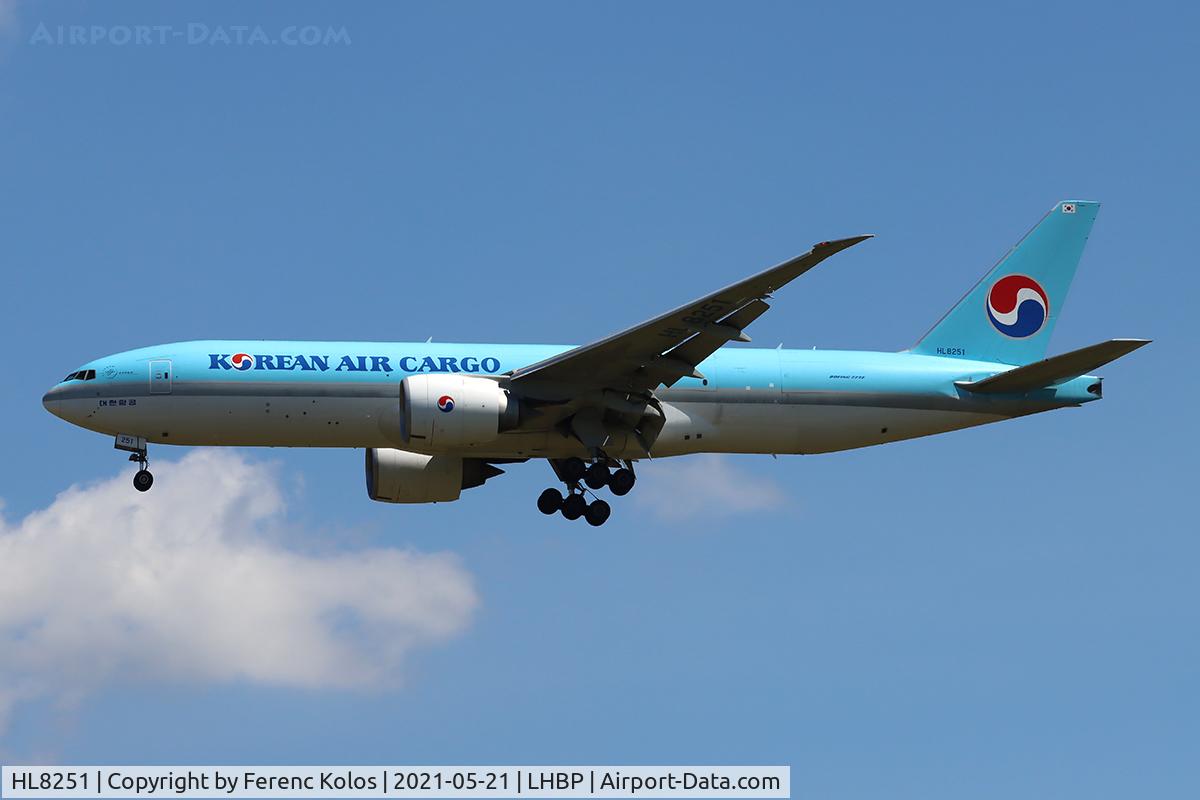 HL8251, 2012 Boeing 777-FB5 C/N 37639, lhbp