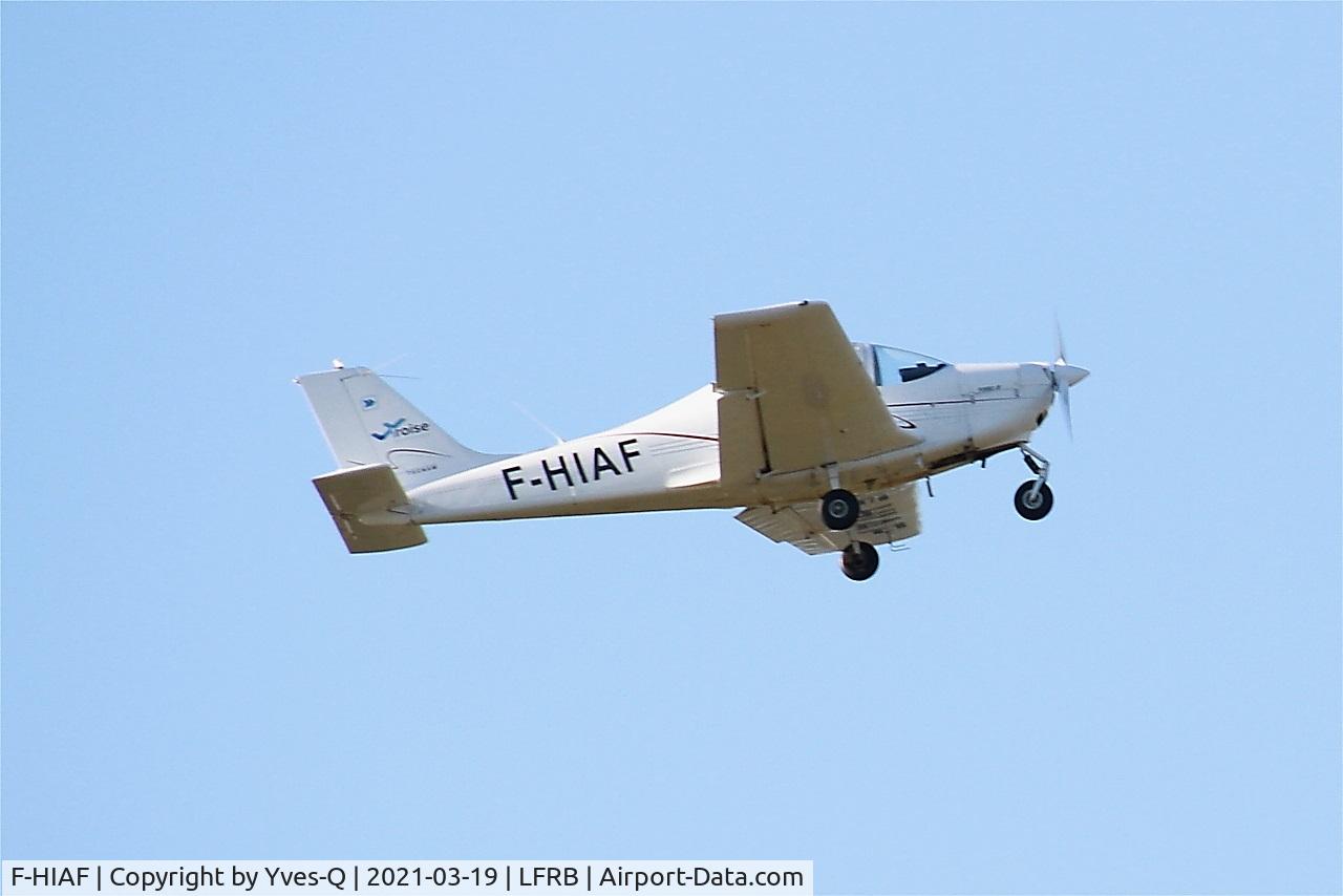 F-HIAF, Tecnam P-2002JF Sierra C/N Not Found F-HIAF, Tecnam P2002 JF, Take off rwy 07R, Brest-Bretagne Airport (LFRB-BES)