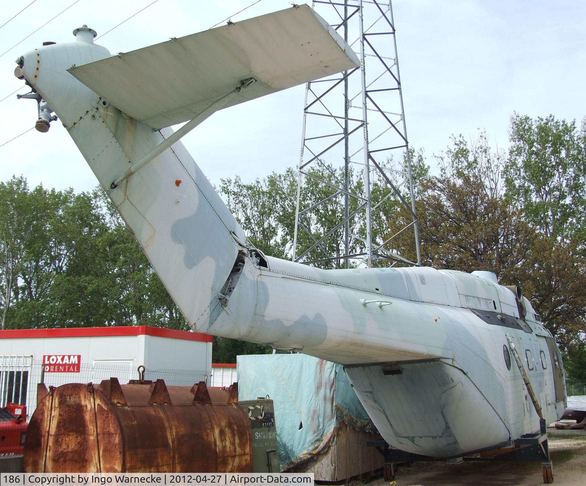 186, Aerospatiale SA-321G Super Frelon C/N 186, Sud Aviation (Aerospatiale) SA.321G Super Frelon (minus rotors and sponsons/main undercarriage) at the Musee Aeronautique, Orange