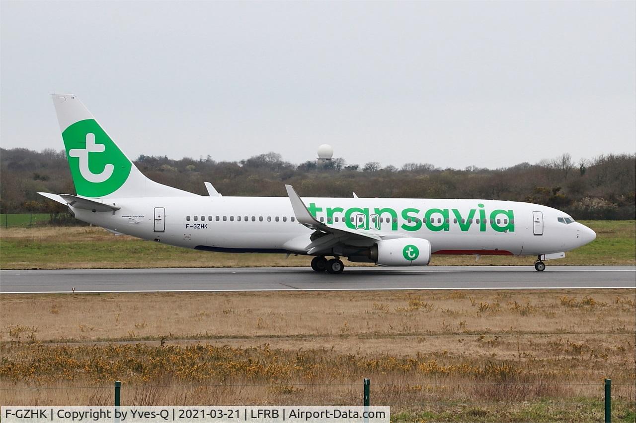 F-GZHK, 2014 Boeing 737-8K2 C/N 37790, Boeing 737-8K2, Taxiing rwy 07R, Brest-Bretagne Airport (LFRB-BES)