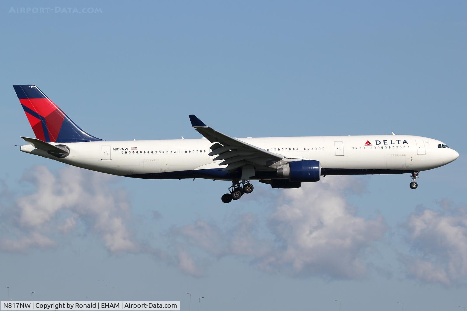 N817NW, 2007 Airbus A330-323 C/N 0843, at spl