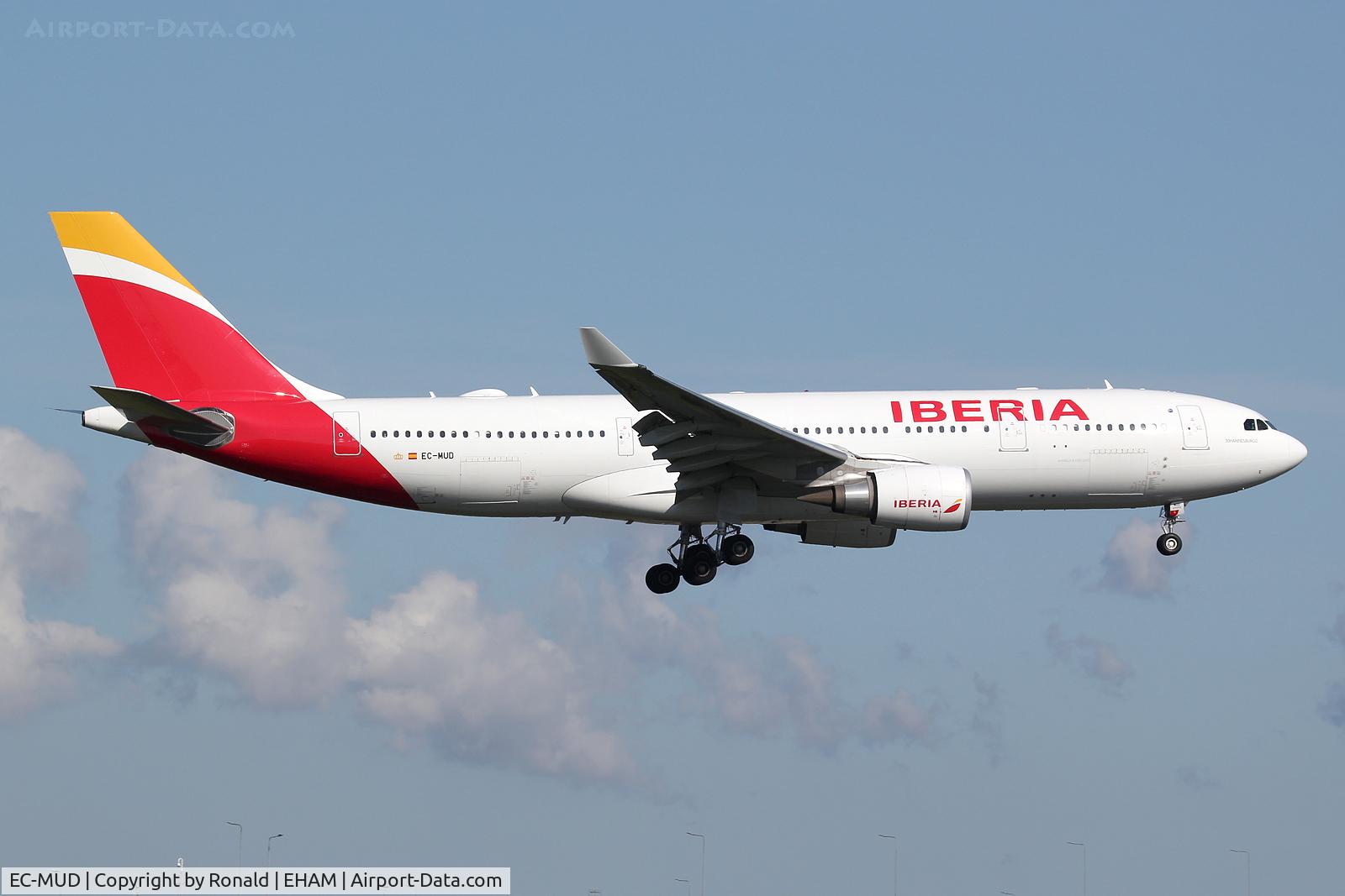 EC-MUD, 2018 Airbus A330-202 C/N 1854, at spl