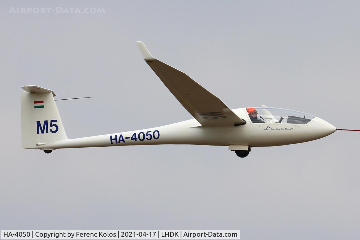 HA-4050, 1985 Schempp-Hirth Discus B C/N 21, lhdk