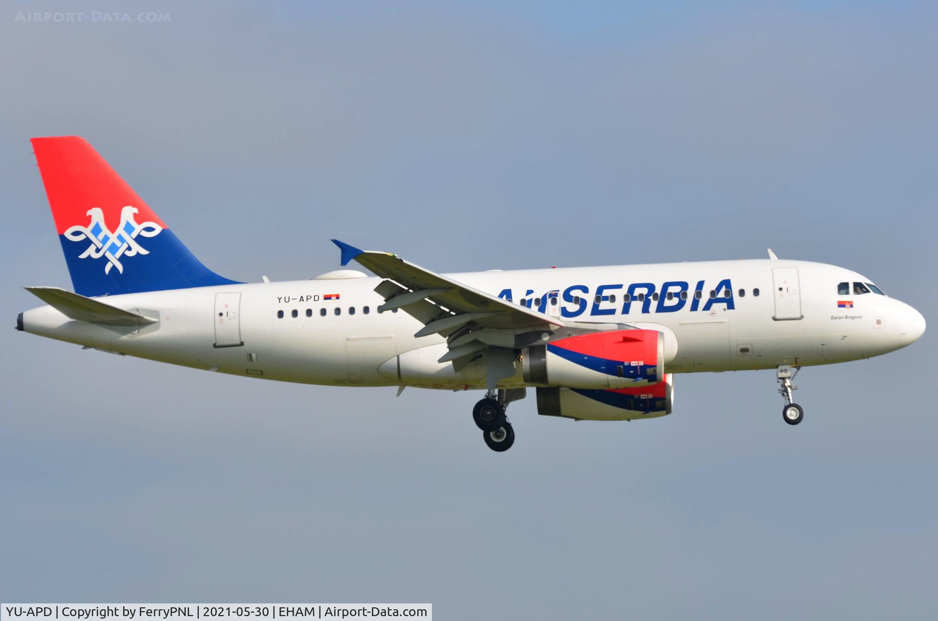 YU-APD, 2004 Airbus A319-132 C/N 2335, Air Serbia A319 arriving