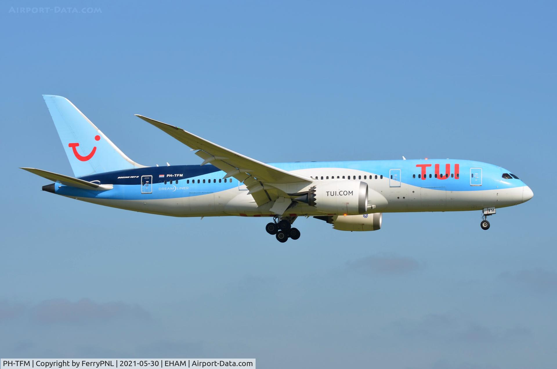 PH-TFM, 2015 Boeing 787-8 Dreamliner Dreamliner C/N 36429, Arrival of TUI B788 from the Dutch Caribbean