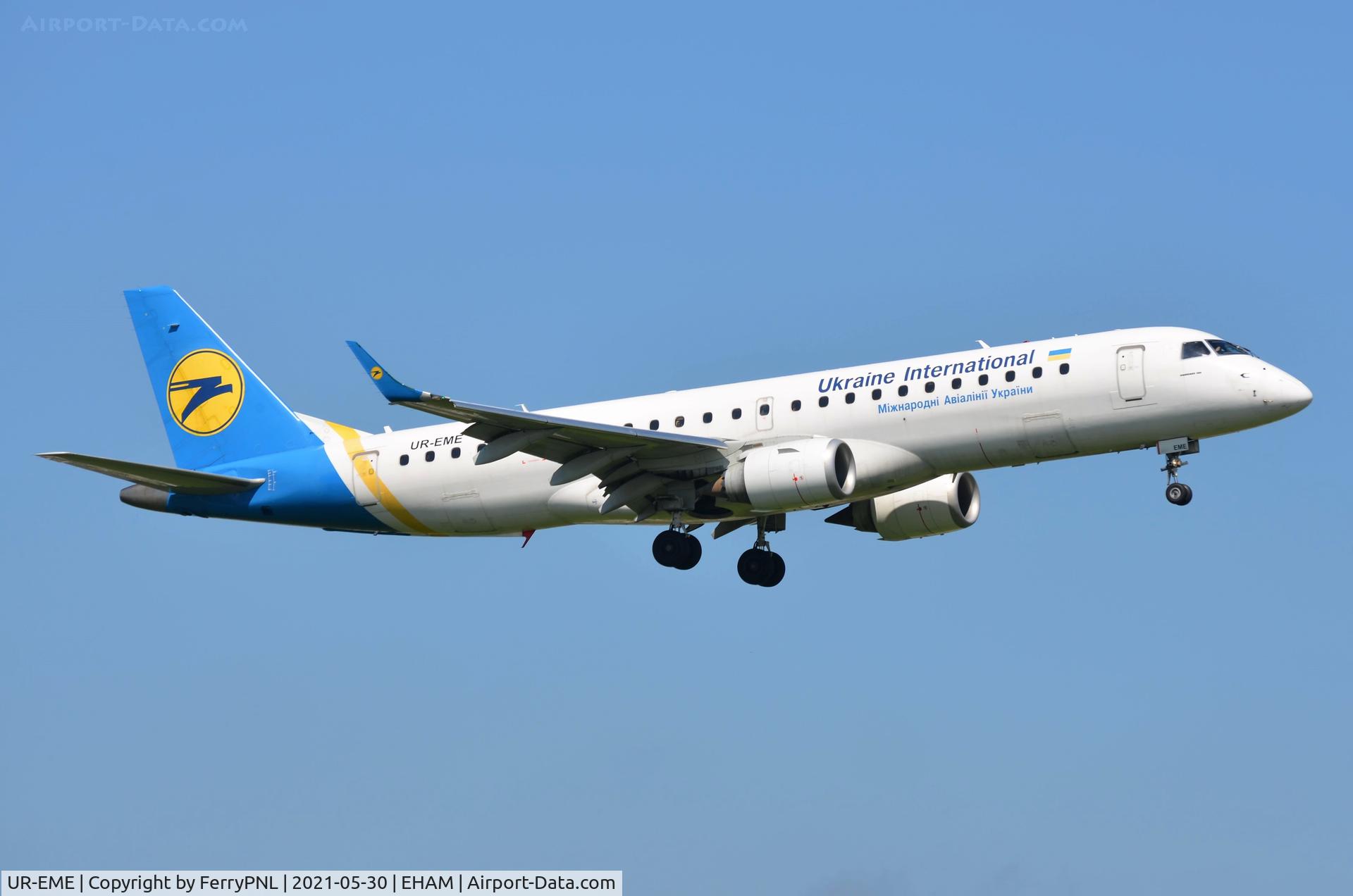 UR-EME, 2013 Embraer 190STD (ERJ-190-100) C/N 19000614, Ukraine Int'l ERJ190 landing