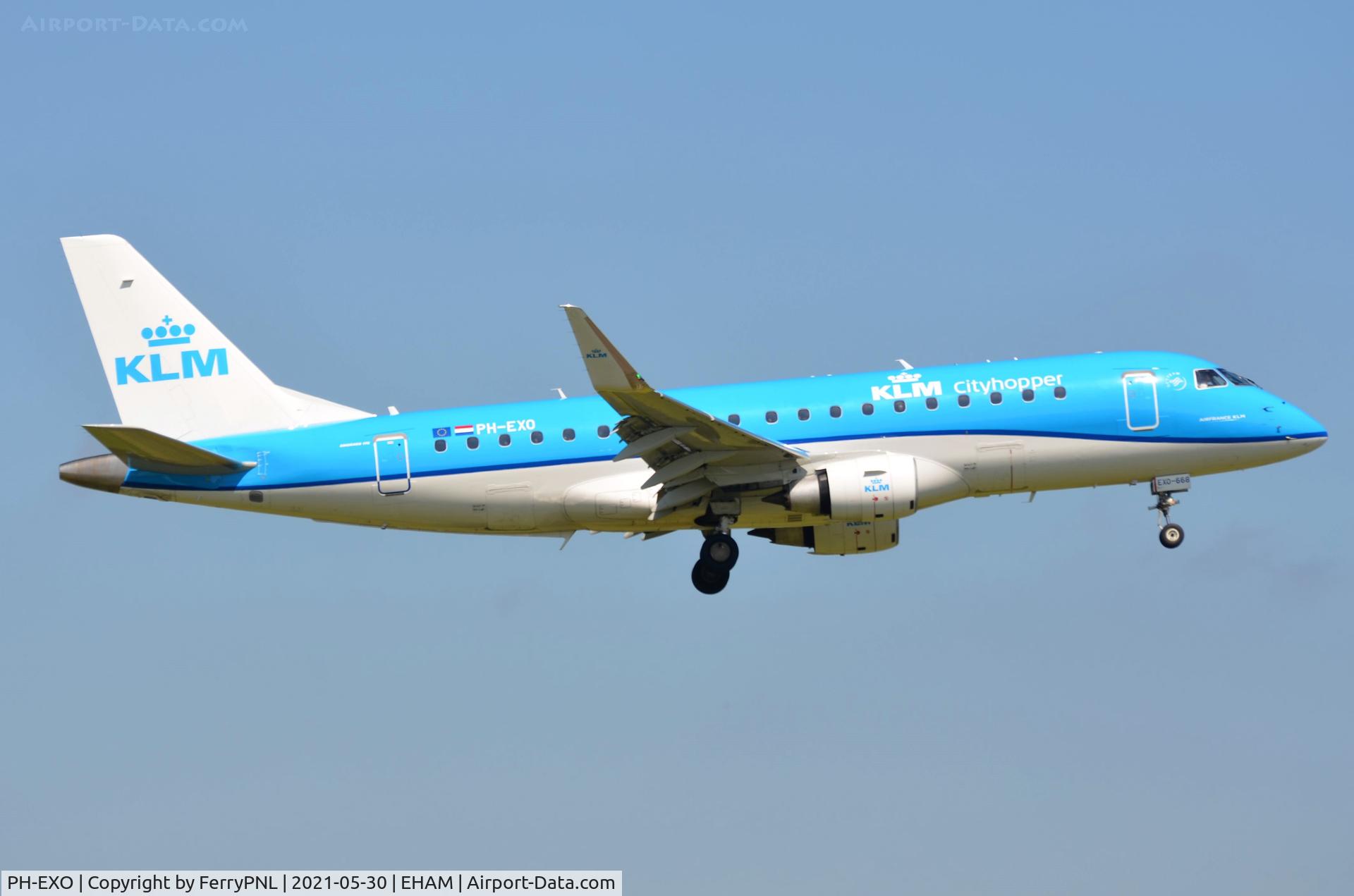 PH-EXO, 2017 Embraer 175STD (ERJ-170-200STD) C/N 17000668, Arrival of KLC ERJ175