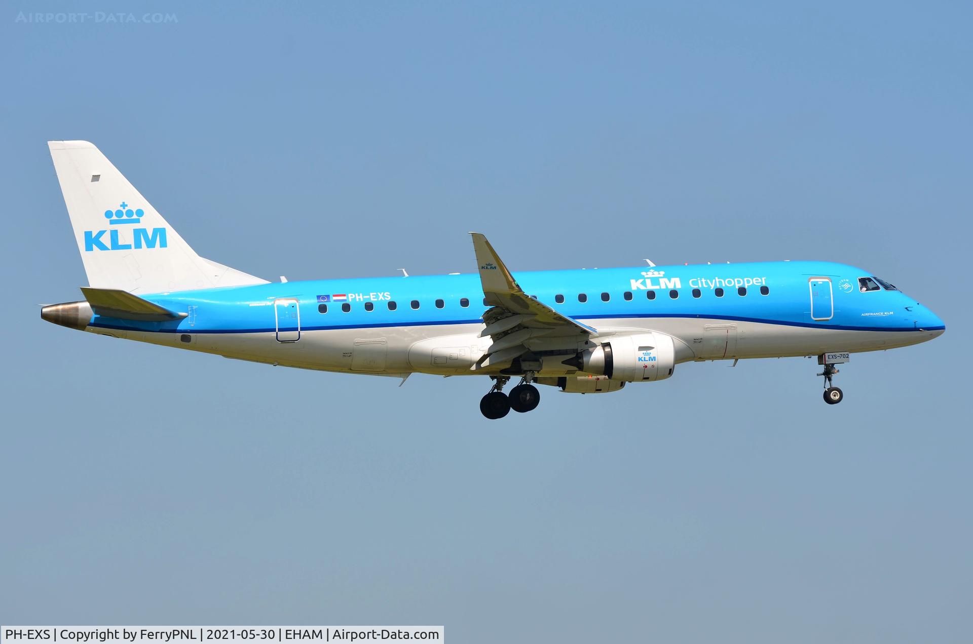 PH-EXS, 2017 Embraer 175STD (ERJ-170-200STD) C/N 17000702, KLC ERJ175