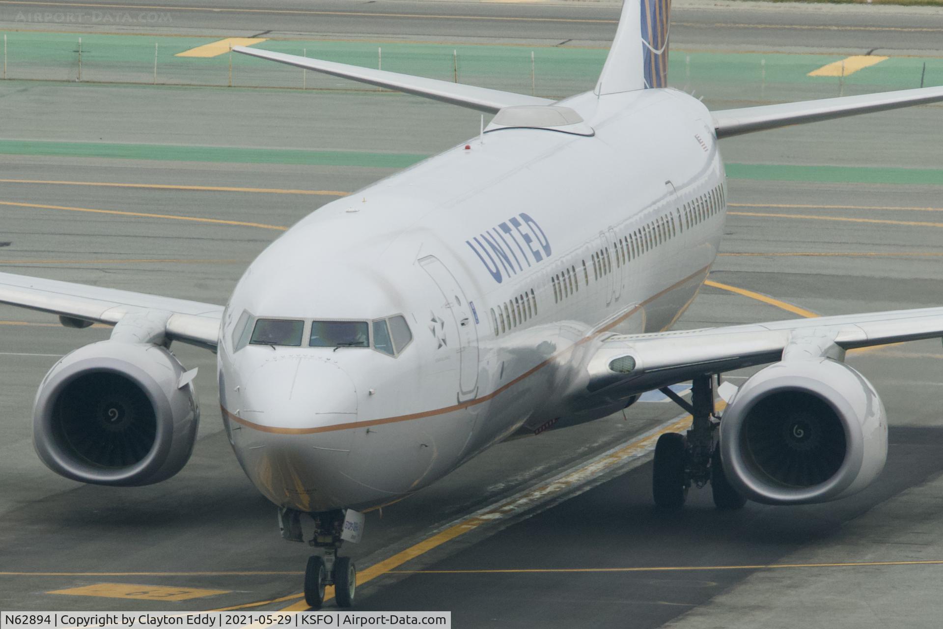 N62894, 2016 Boeing 737-924/ER C/N 42198, Skyterrace SFO 2021.