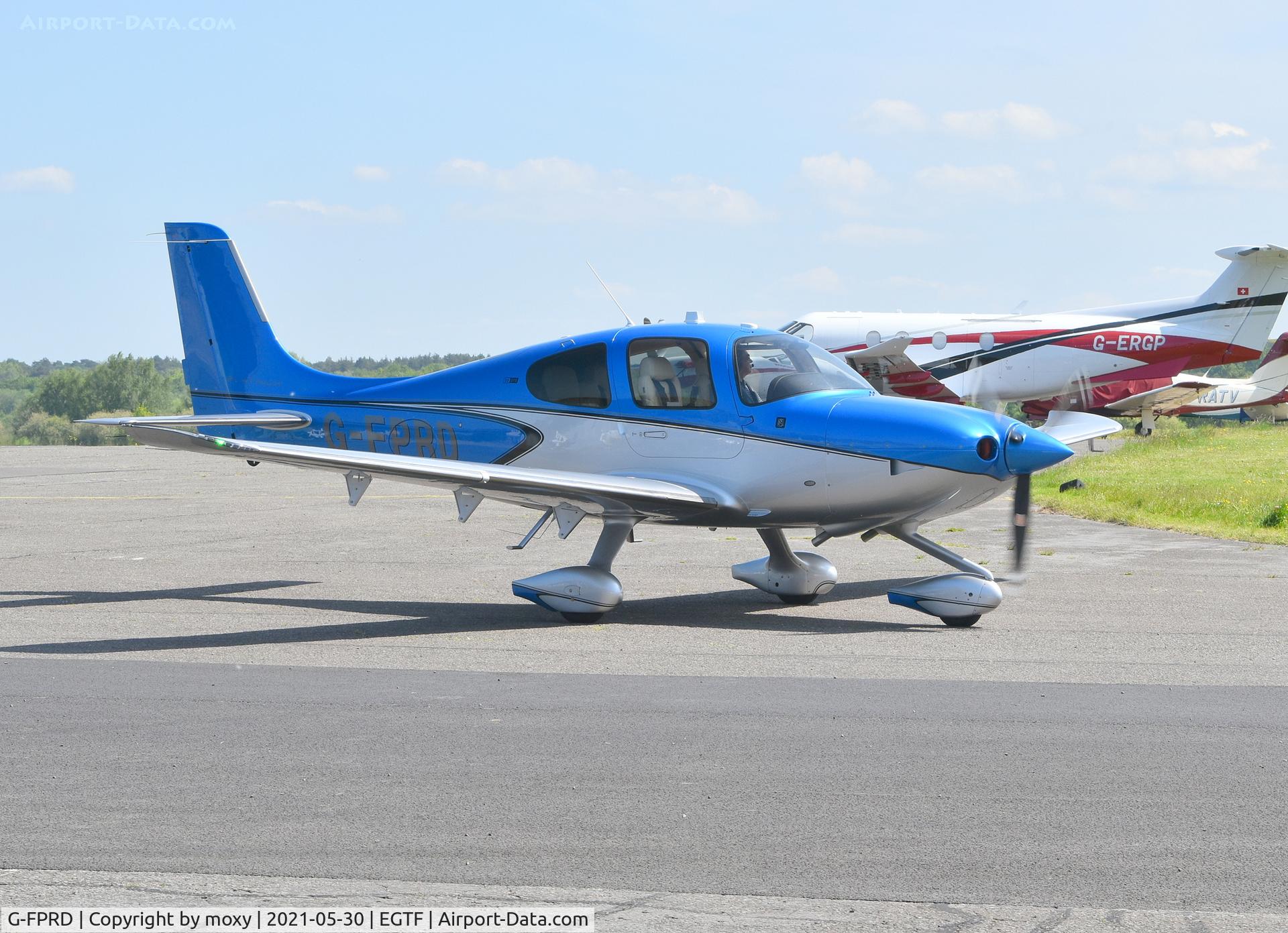 G-FPRD, 2020 Cirrus SR22 C/N 4919, Cirrus SR22 at Fairoaks. Ex N491FR