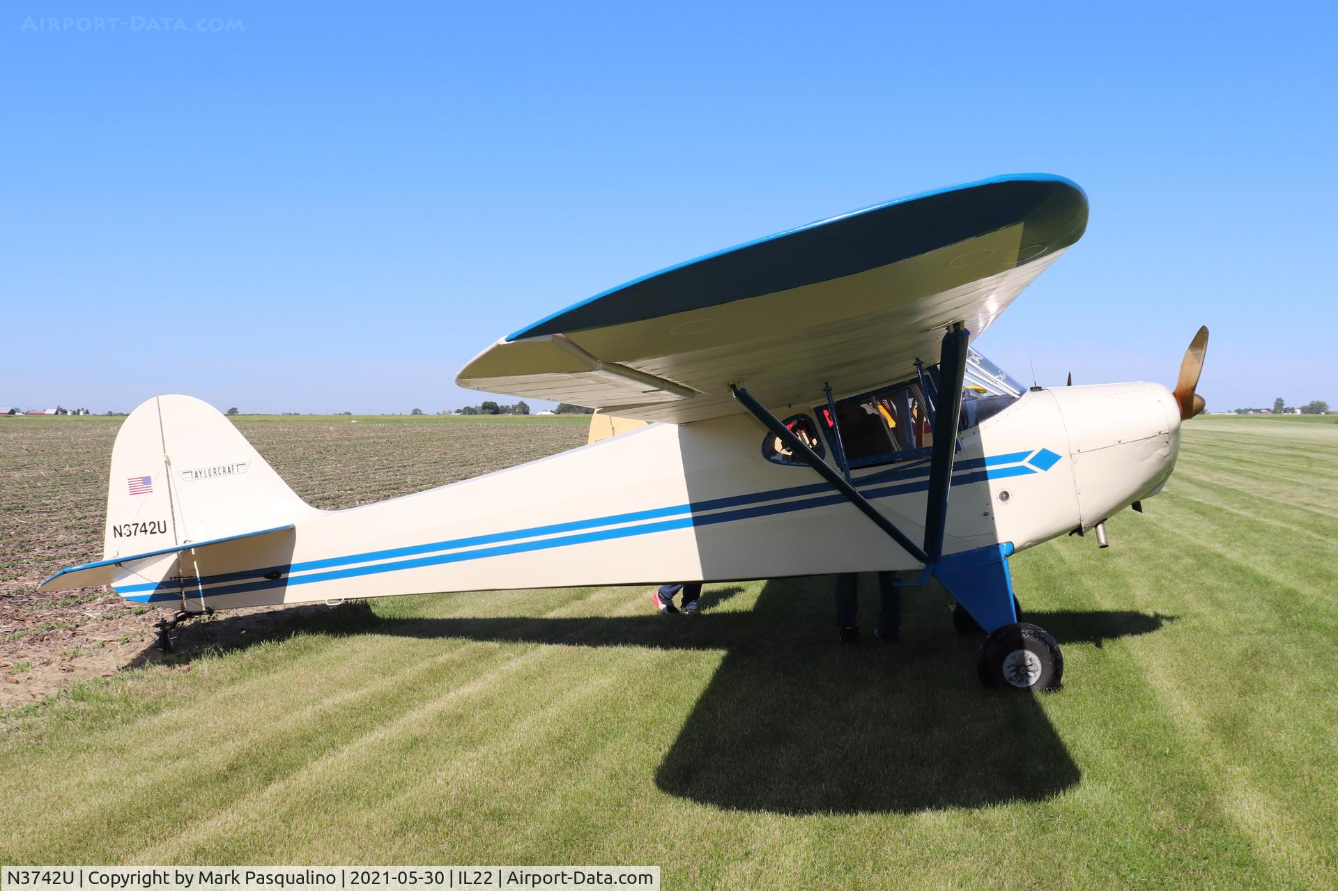 N3742U, Taylorcraft BC12-D C/N 6896, Taylorcraft BC12-D