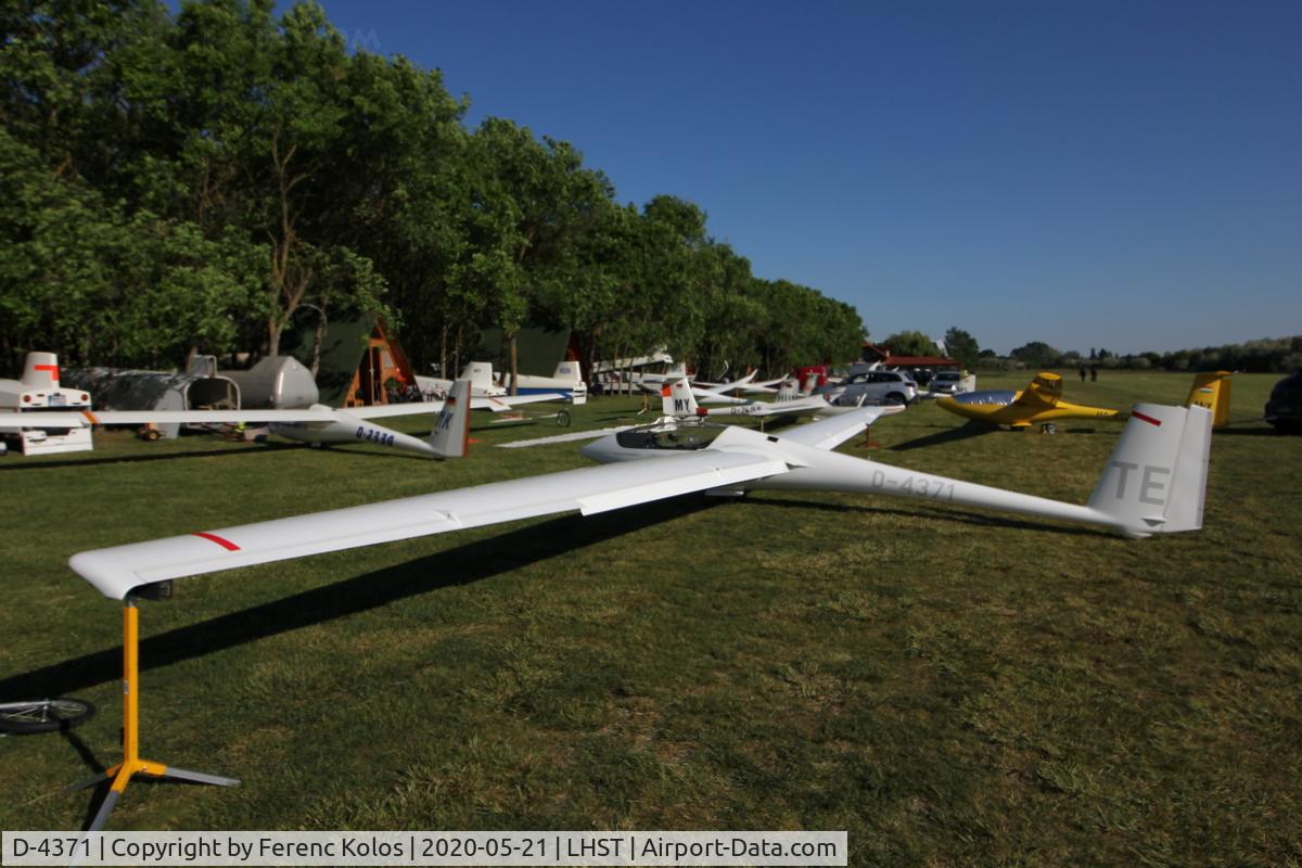 D-4371, 1981 Schleicher ASW-20 C/N 20421, lhst