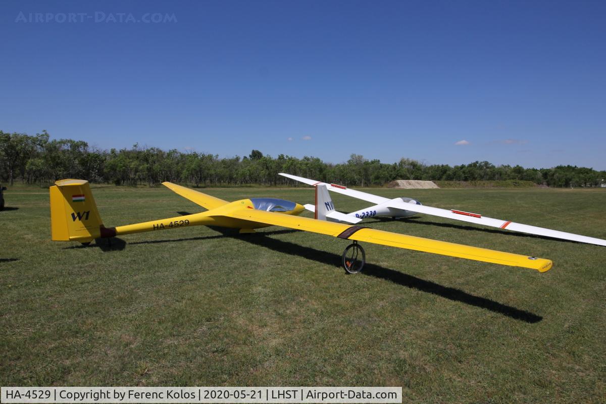 HA-4529, Eiriavion PIK-20B C/N 20048, lhst