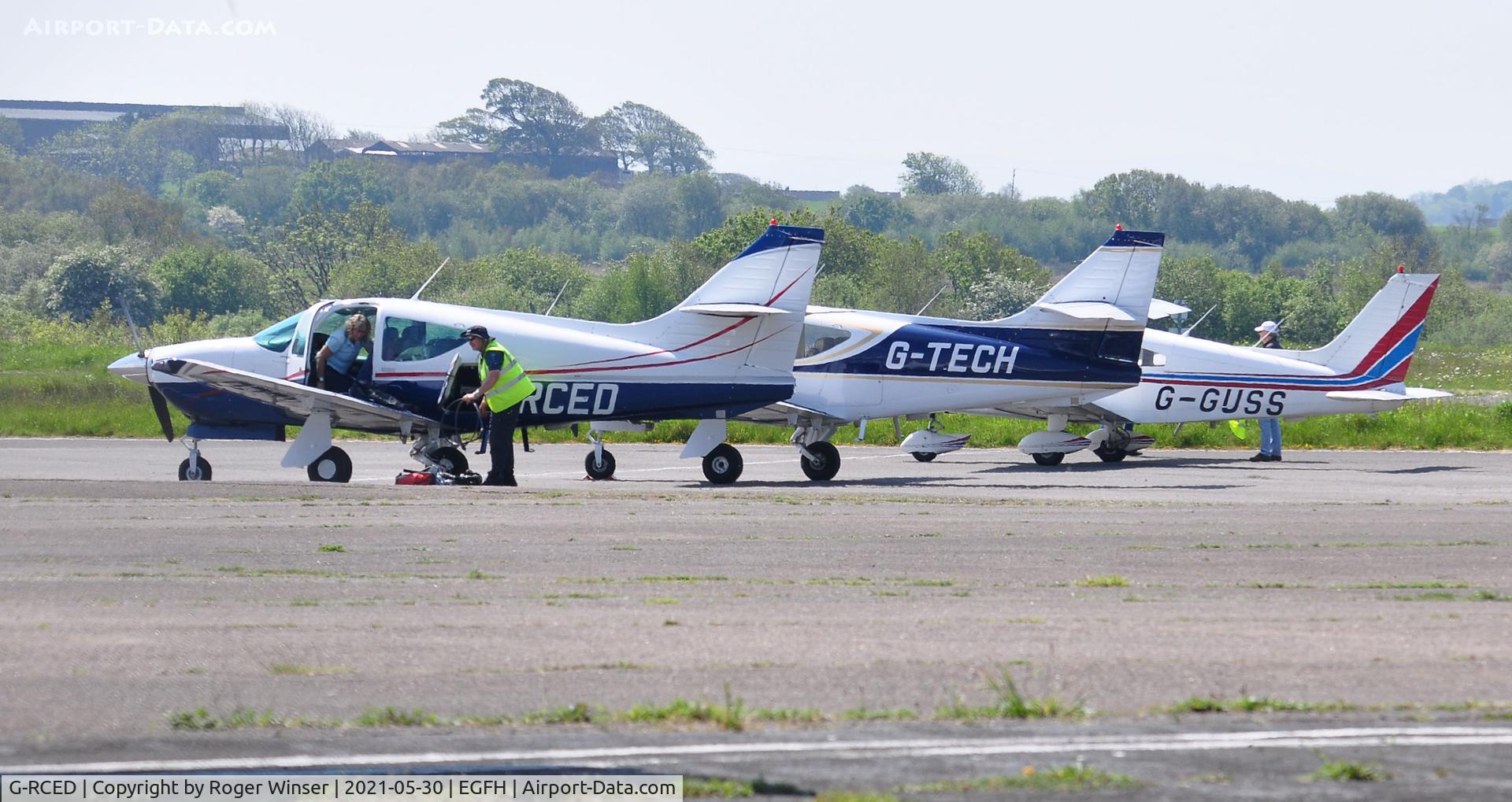 G-RCED, 1977 Rockwell Commander 114 C/N 14241, Visiting Commander 114.