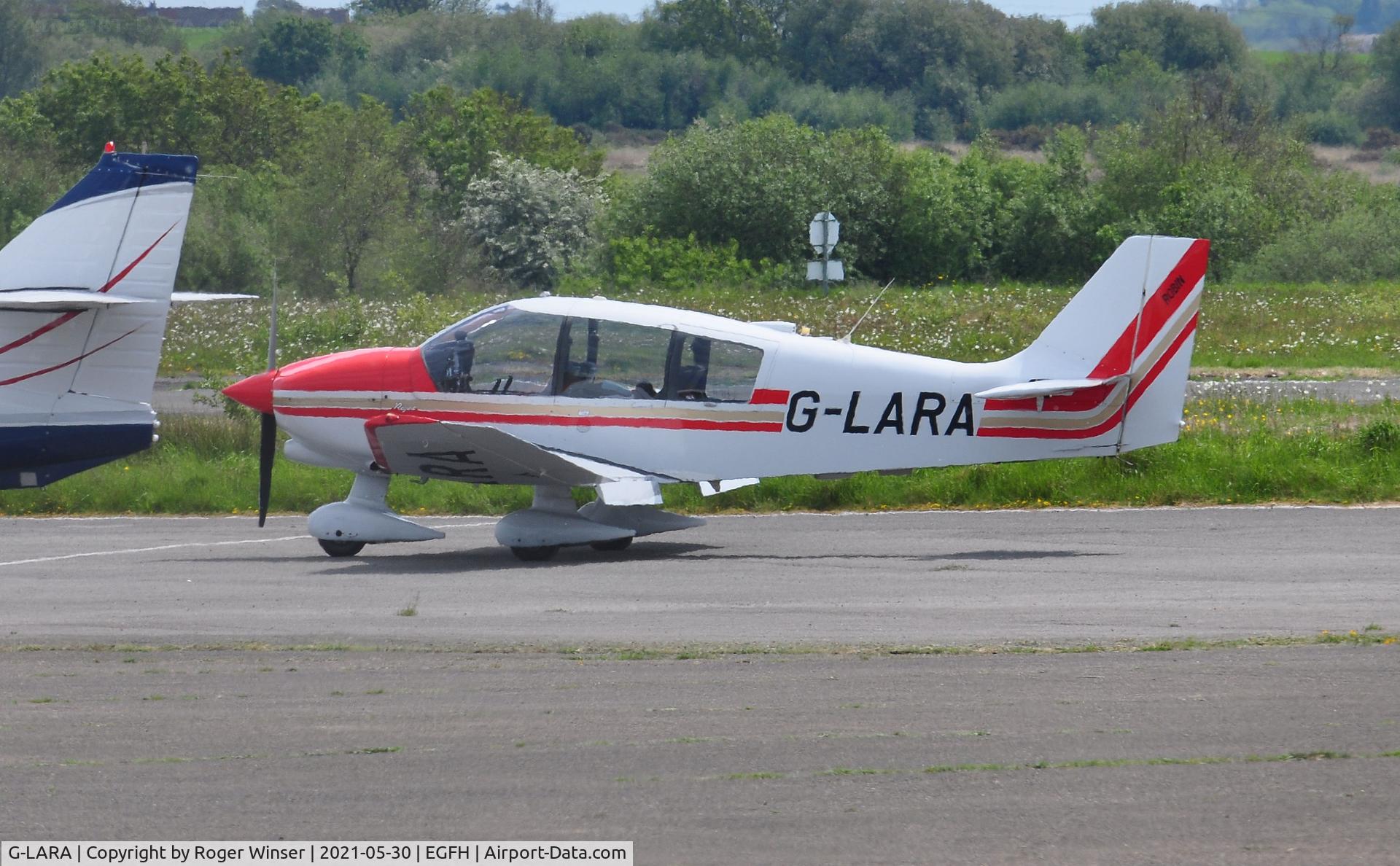 G-LARA, 1991 Robin DR-400-180 Regent Regent C/N 2050, Visiting Robin Regent.