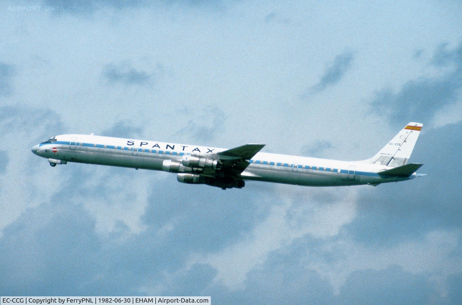EC-CCG, 1967 Douglas DC-8-61CF C/N 45898, Spantax DC-8-61 taking-off