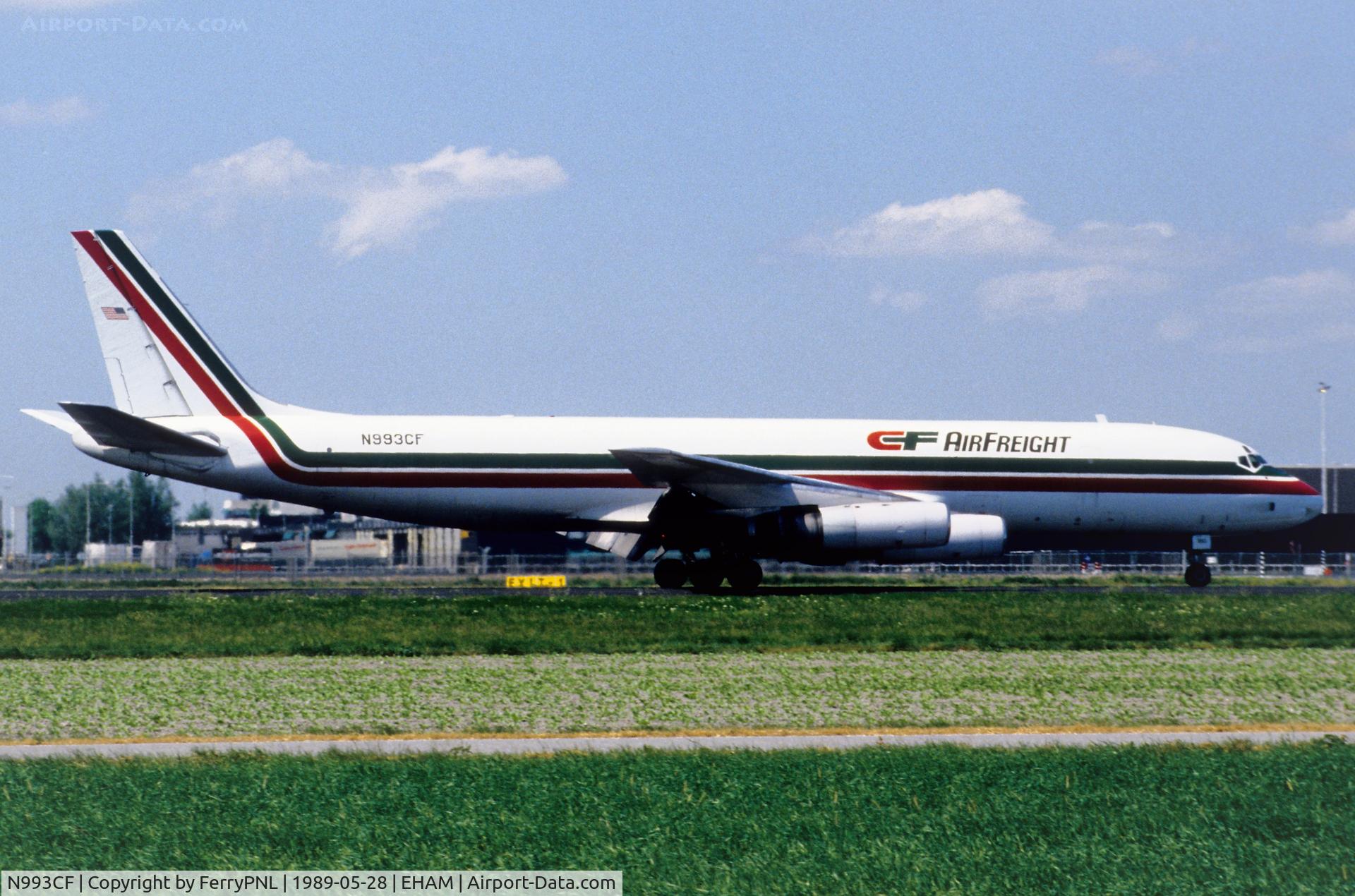 N993CF, 1969 Douglas DC-8-62F C/N 46028, CF Airfreight DC-8-62F arriving