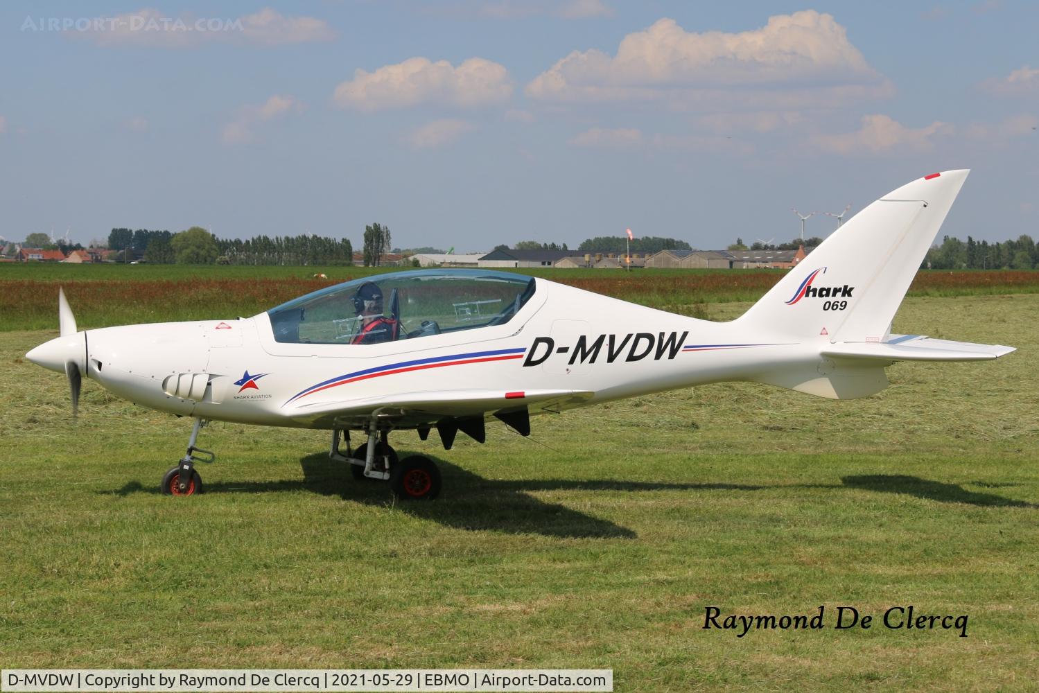D-MVDW, Shark Aero Shark UL C/N 069, At Moorsele.