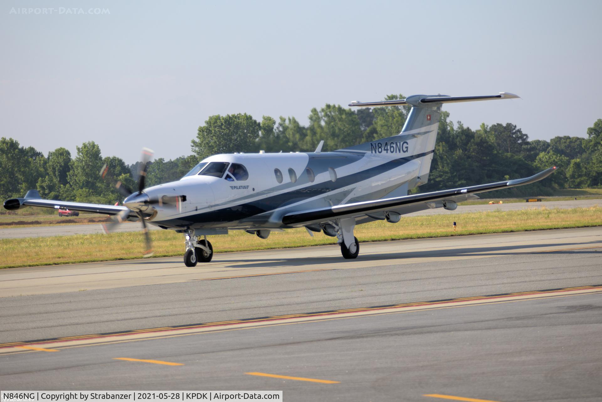 N846NG, 2019 Pilatus PC-12/47E C/N 1846, Taxiing in after a flight from Westminster, MD (KDMW)