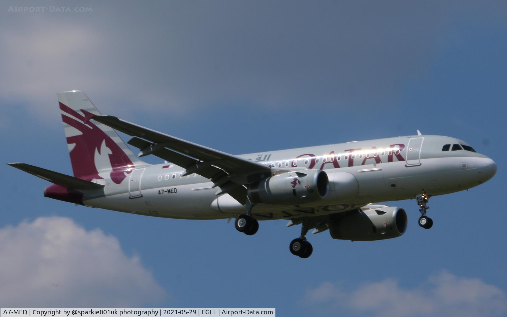 A7-MED, 2009 Airbus A319-133LR C/N 4114, Seen arriving at LHR