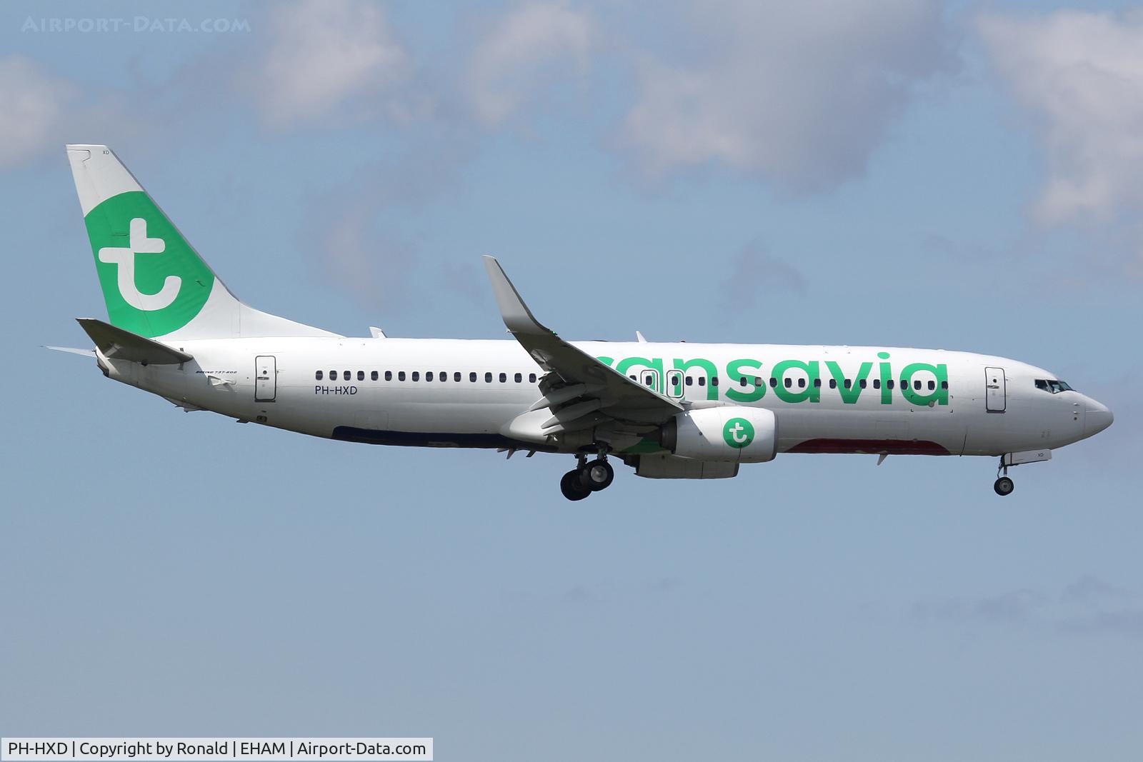 PH-HXD, 2016 Boeing 737-8K2 C/N 61791, at spl