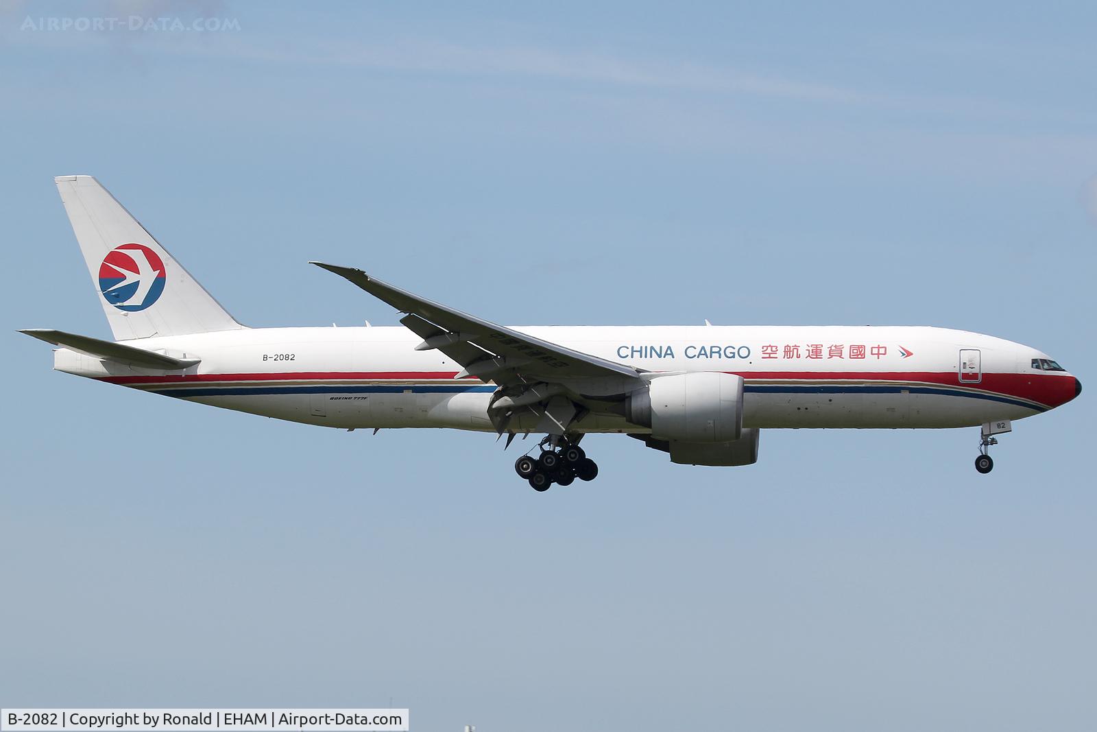 B-2082, 2010 Boeing 777-F6N C/N 37716, at spl