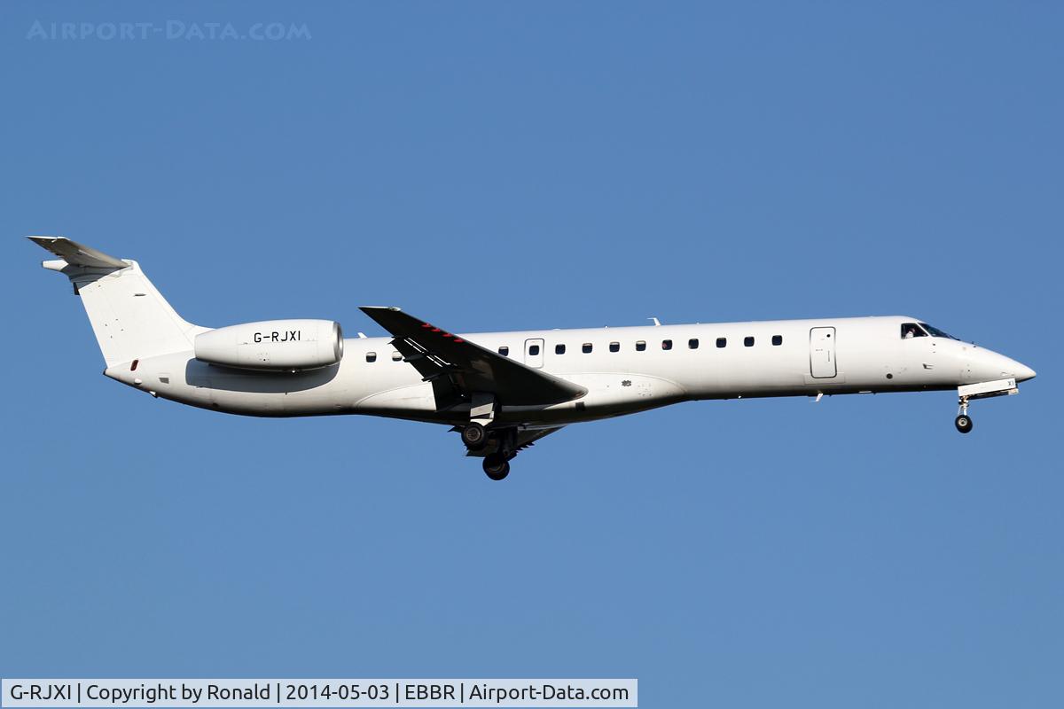 G-RJXI, 2001 Embraer EMB-145EP (ERJ-145EP) C/N 145454, at bru