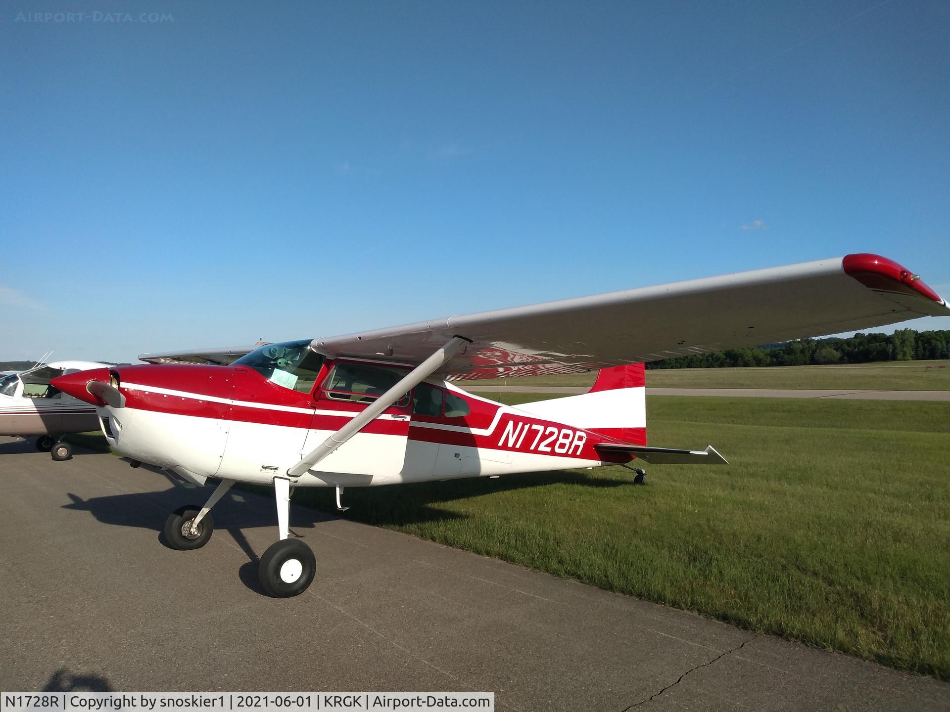 N1728R, 1974 Cessna A185F Skywagon 185 C/N 18502449, Wisconsin Flying Hamburger Social