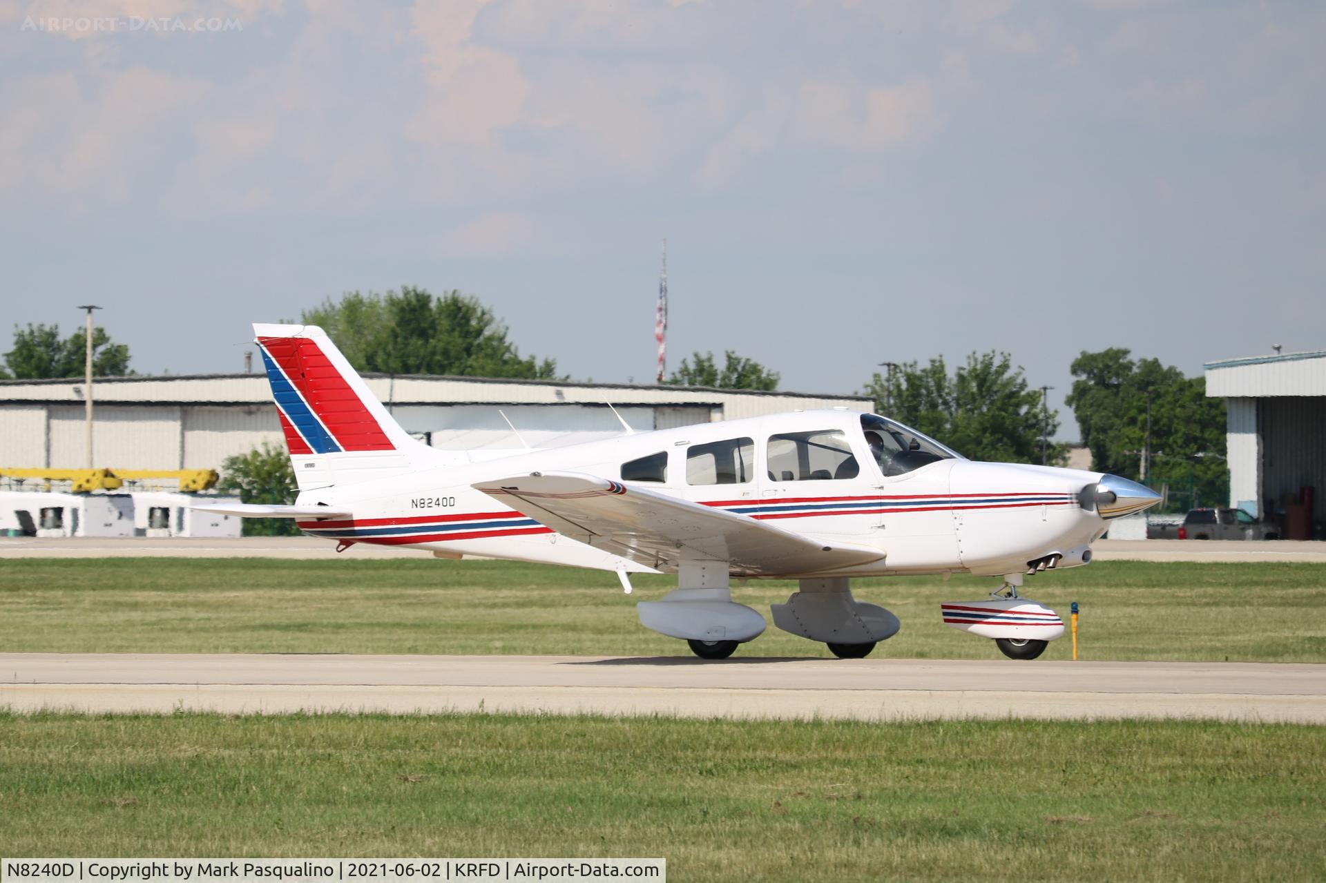 N8240D, 1980 Piper PA-28-236 Dakota C/N 28-8011125, Piper PA-28-236