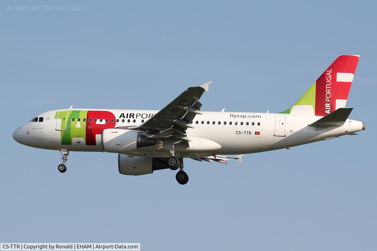 CS-TTR, 2002 Airbus A319-112 C/N 1756, at spl
