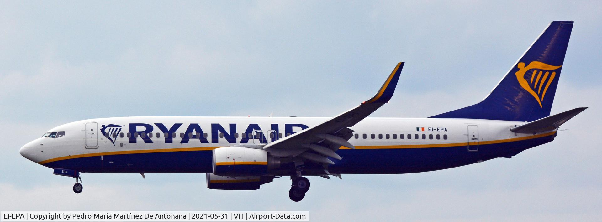 EI-EPA, 2011 Boeing 737-8AS C/N 34987, Aeropuerto de Foronda - Vitoria-Gasteiz - Euskadi - España