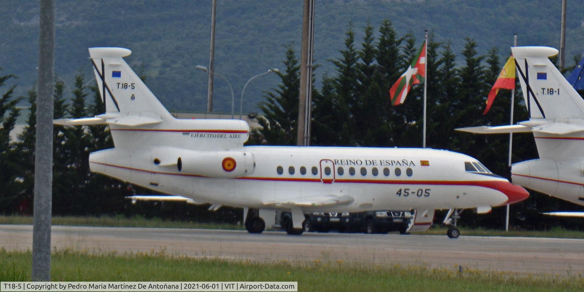 T18-5, 1989 Dassault Falcon 900 C/N 73, Aeropuerto de Foronda - Vitoria-Gasteiz - Euskadi - España